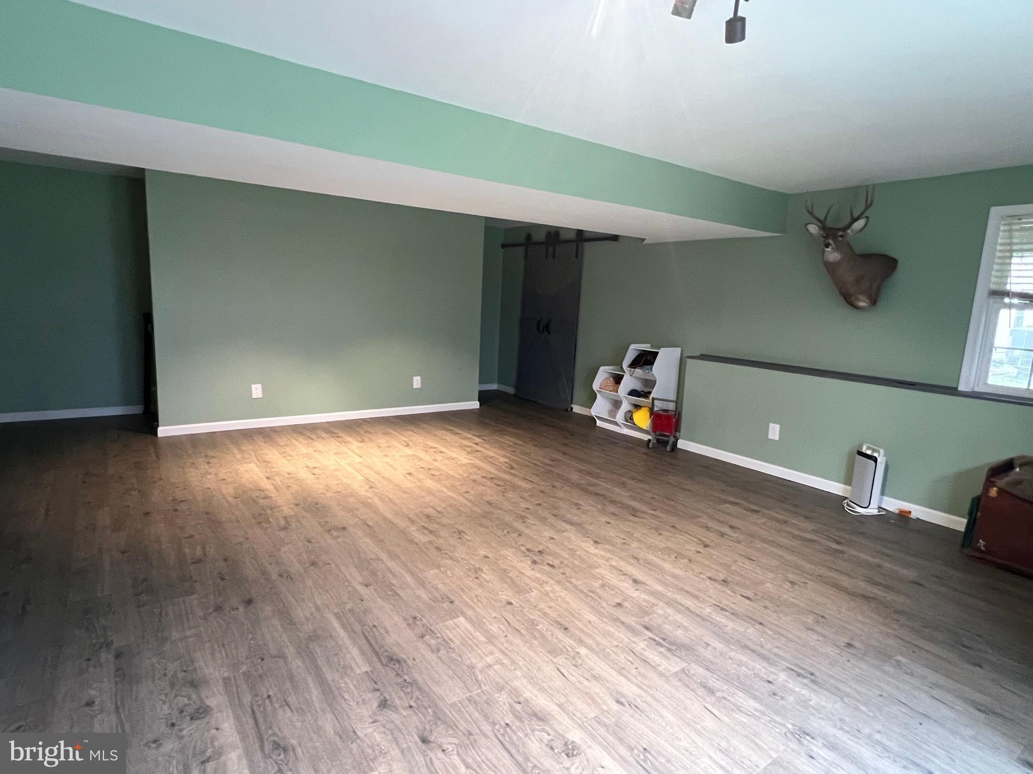 FAIRVIEW - Residential