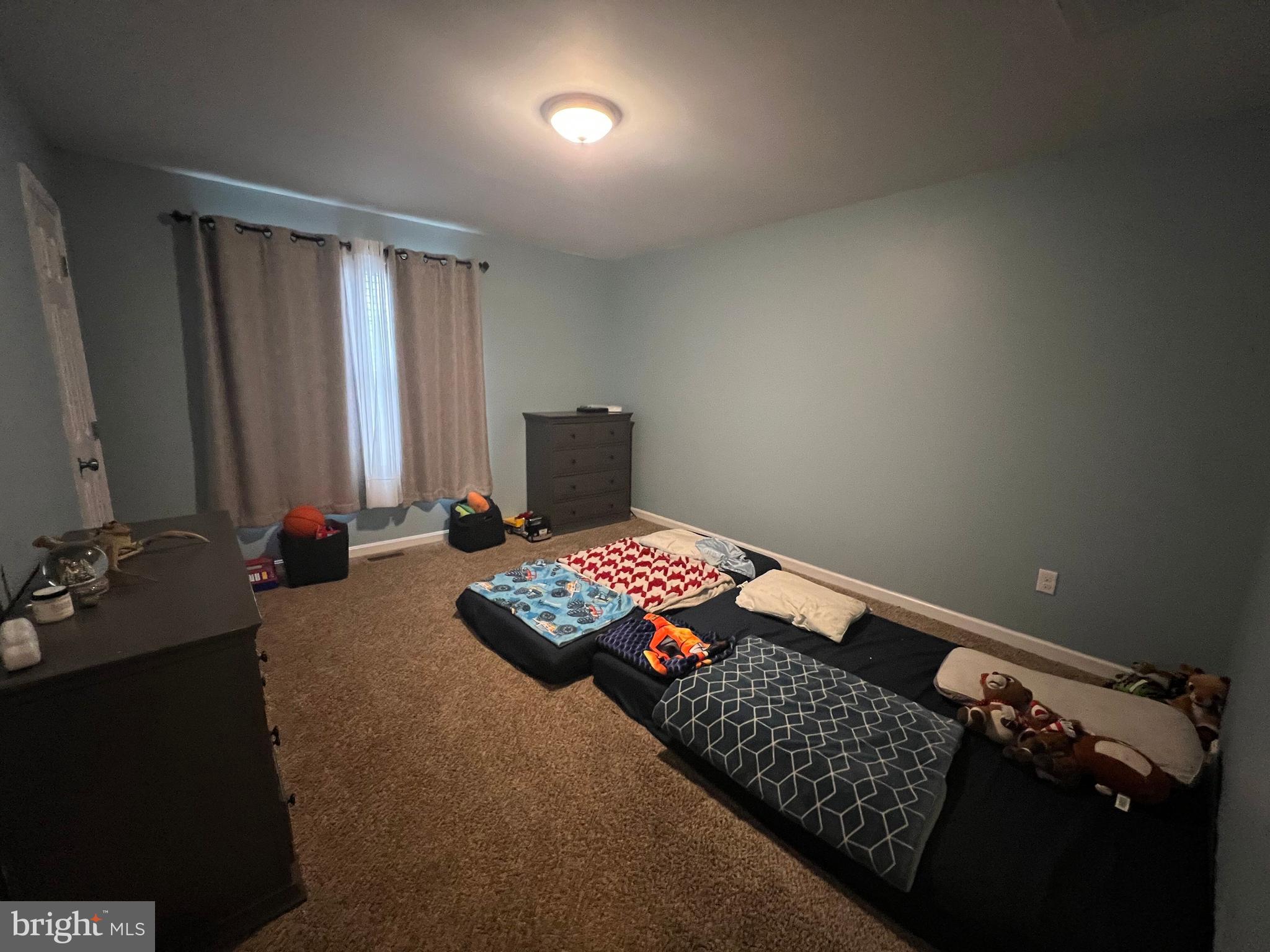 FAIRVIEW - Residential