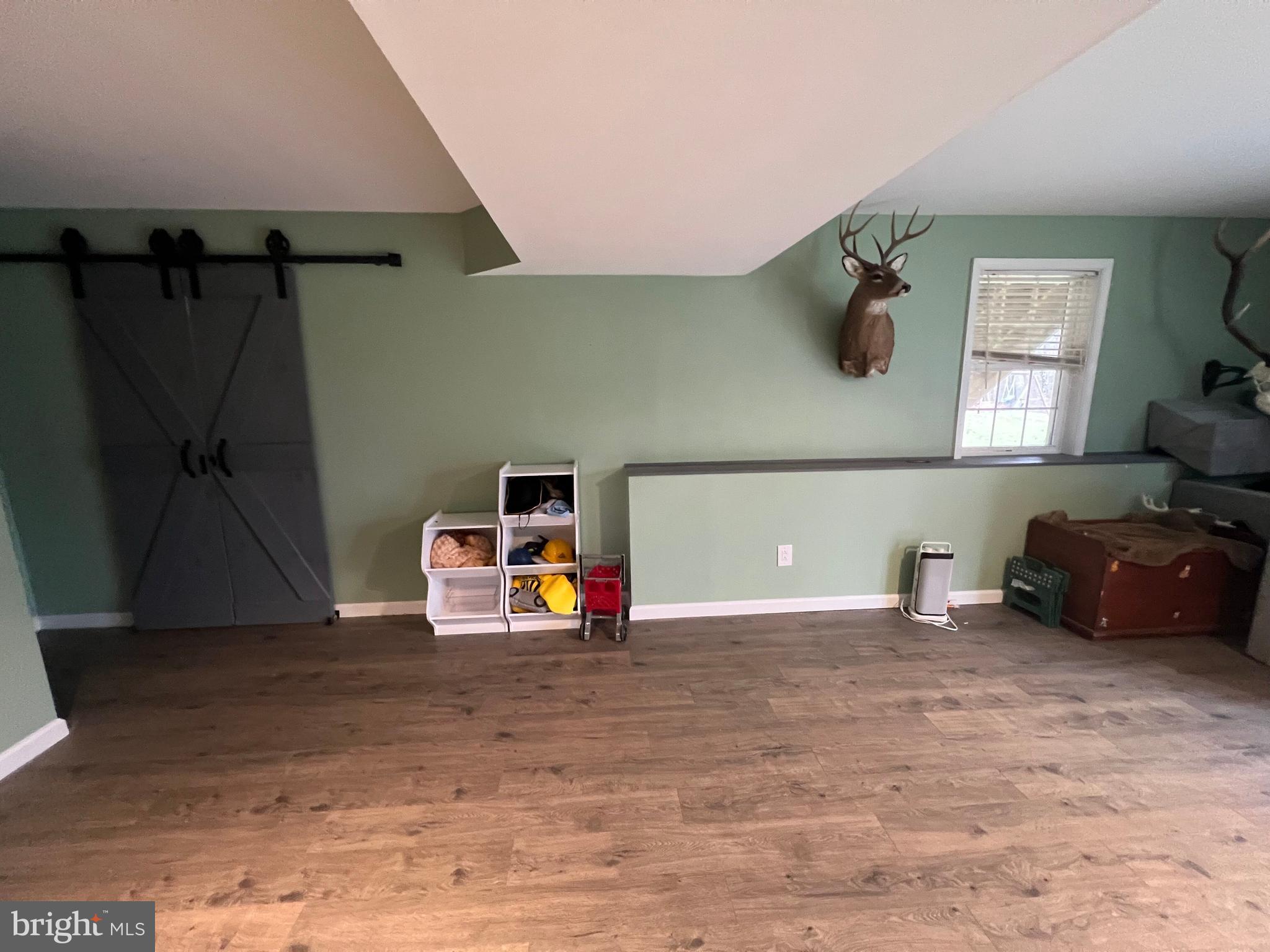 FAIRVIEW - Residential