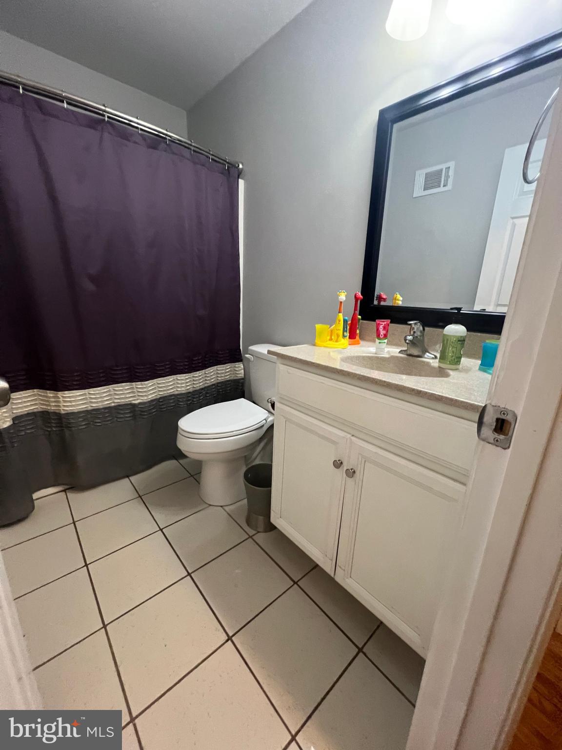 FAIRVIEW - Residential