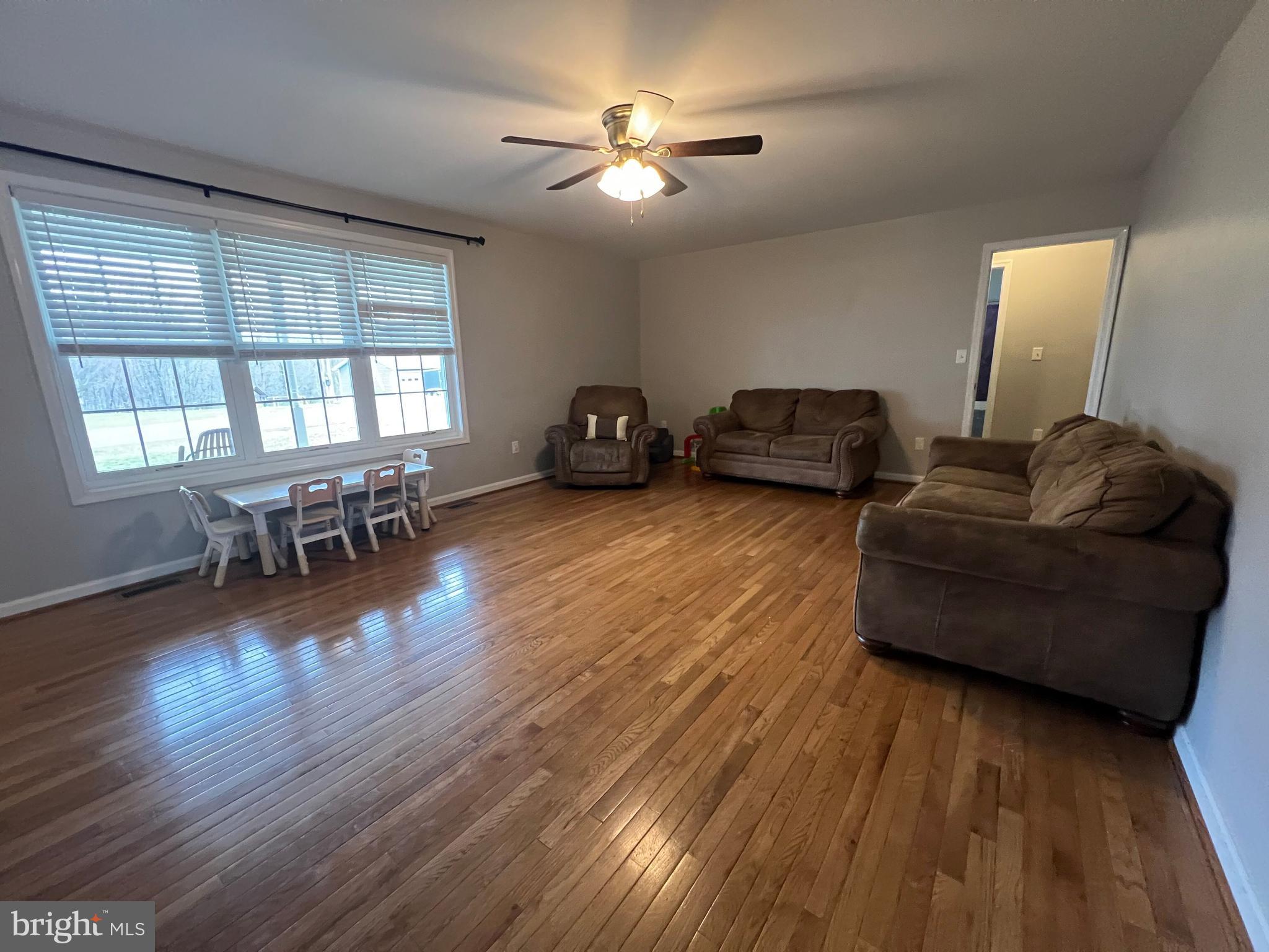 FAIRVIEW - Residential