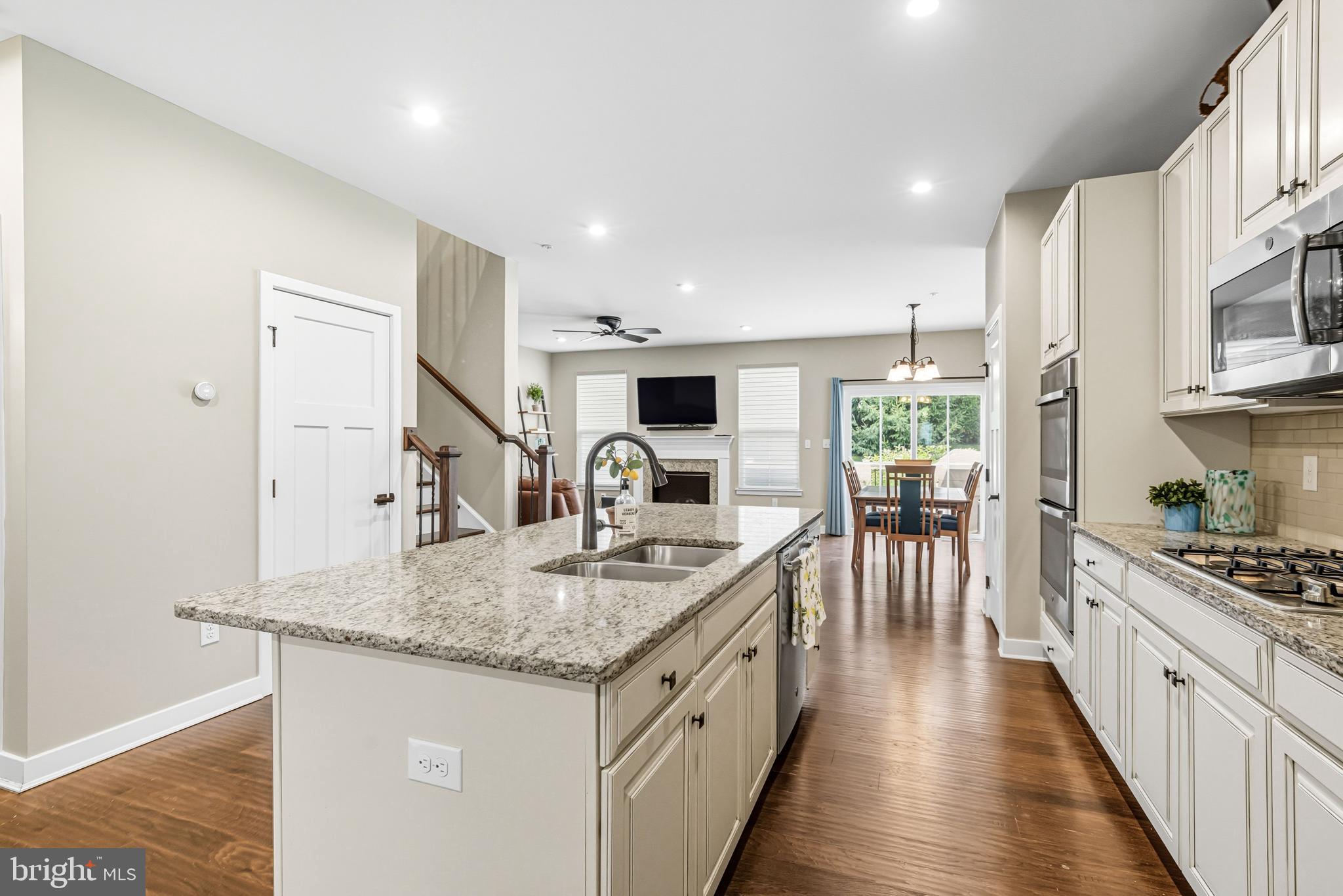 SINCLAIR SPRINGS - Residential