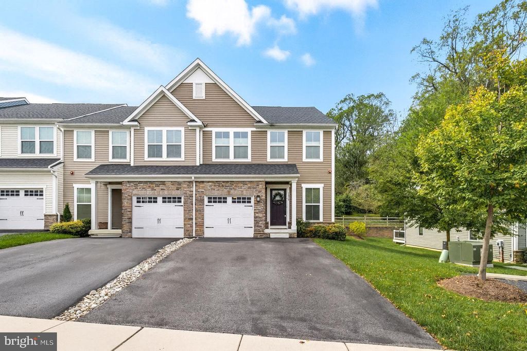 Photo of 1219 Benjamin Drive, KENNETT SQUARE, PA 19348 (MLS # PACT2110848)