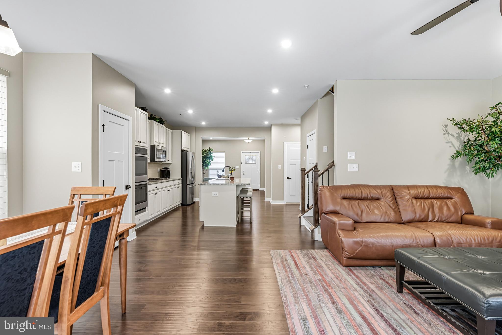 SINCLAIR SPRINGS - Residential