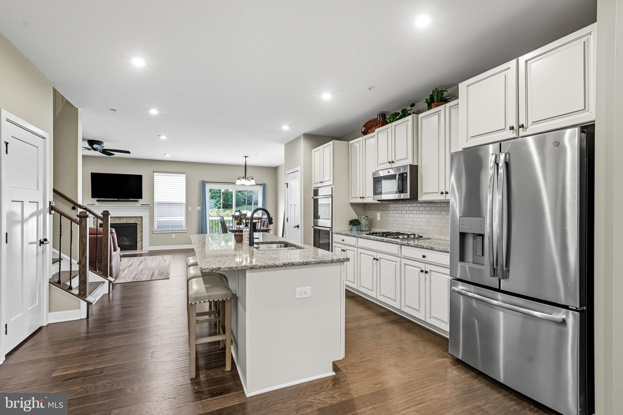 SINCLAIR SPRINGS - Residential