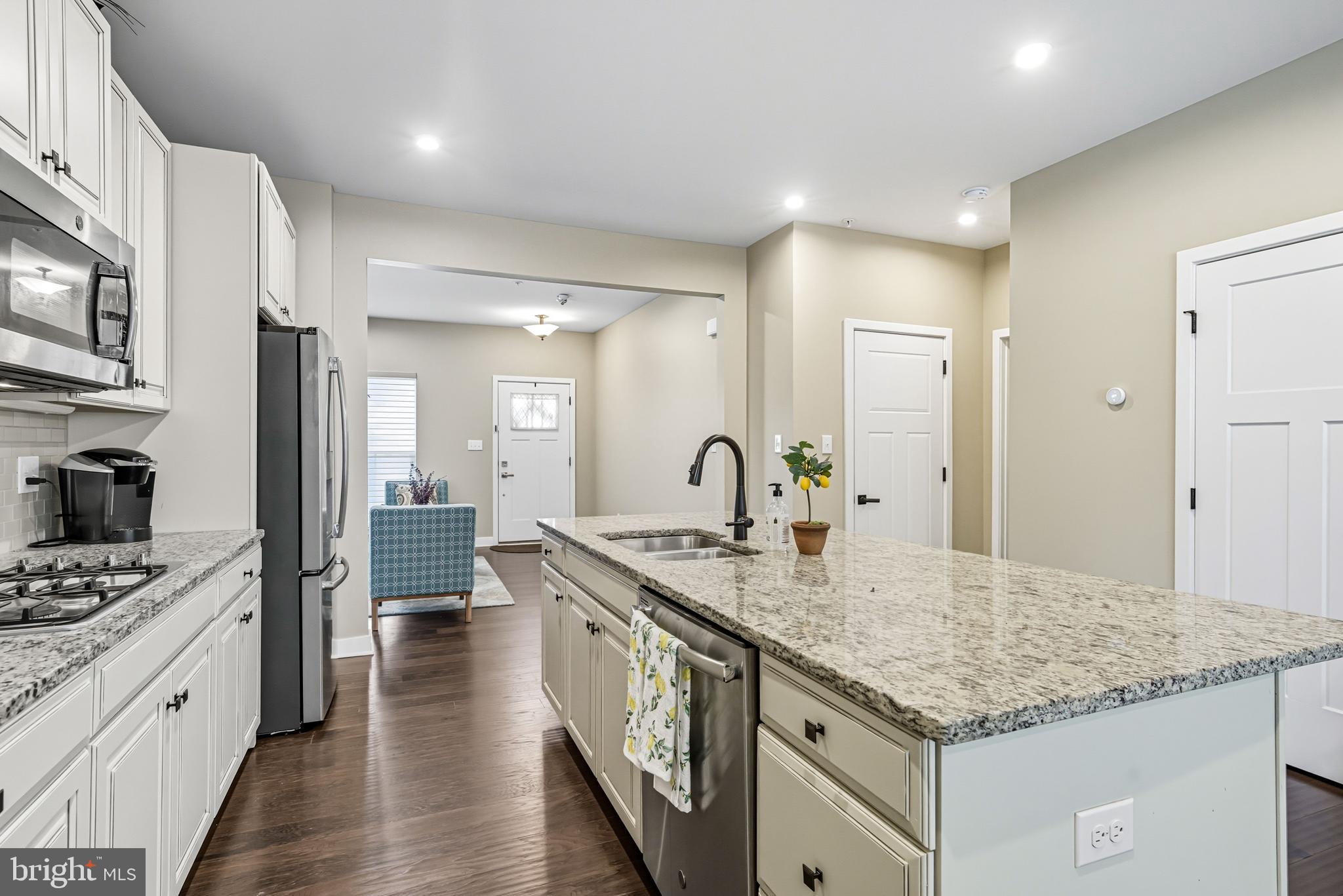 SINCLAIR SPRINGS - Residential