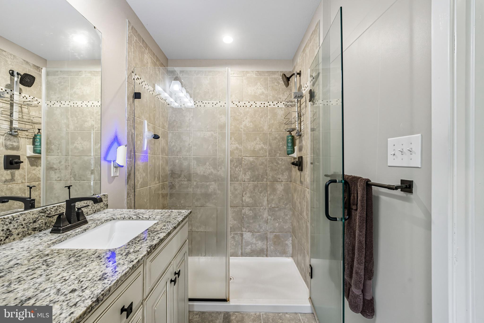 SINCLAIR SPRINGS - Residential