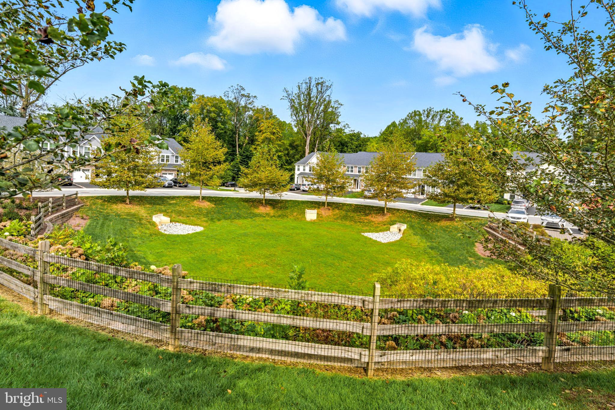 SINCLAIR SPRINGS - Residential