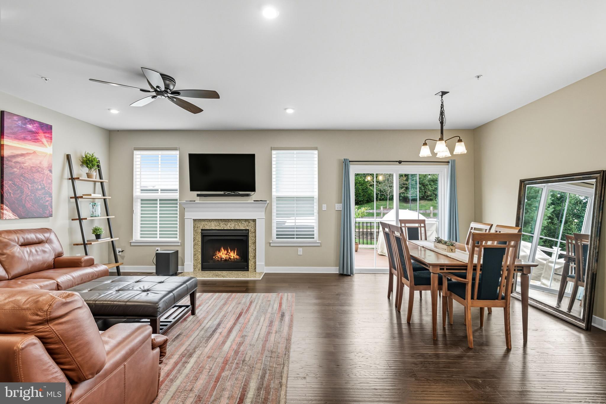 SINCLAIR SPRINGS - Residential