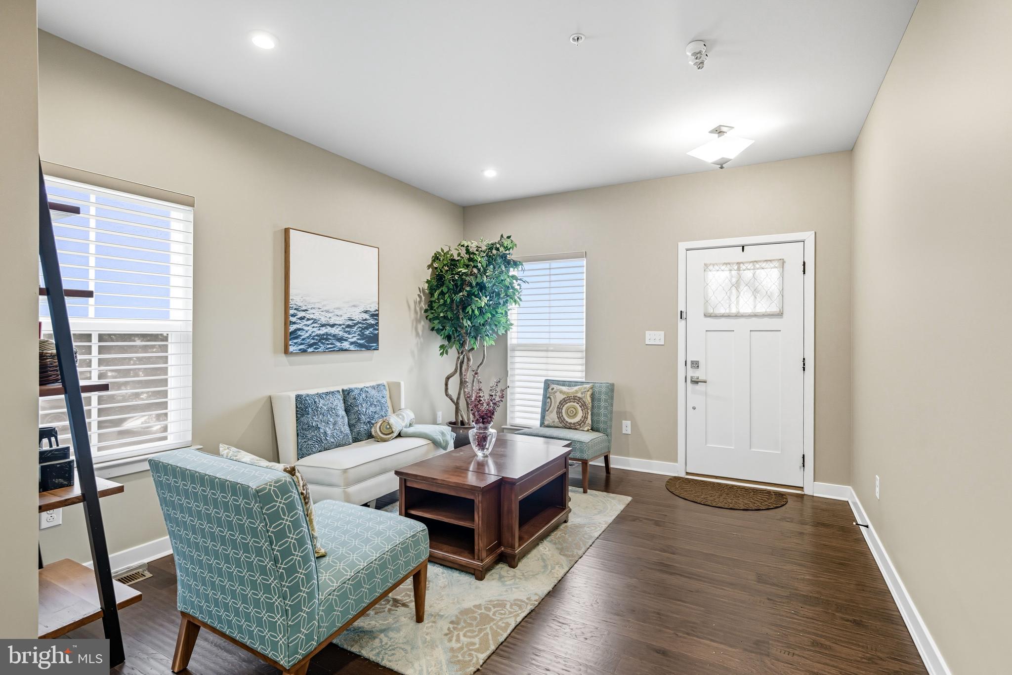 SINCLAIR SPRINGS - Residential