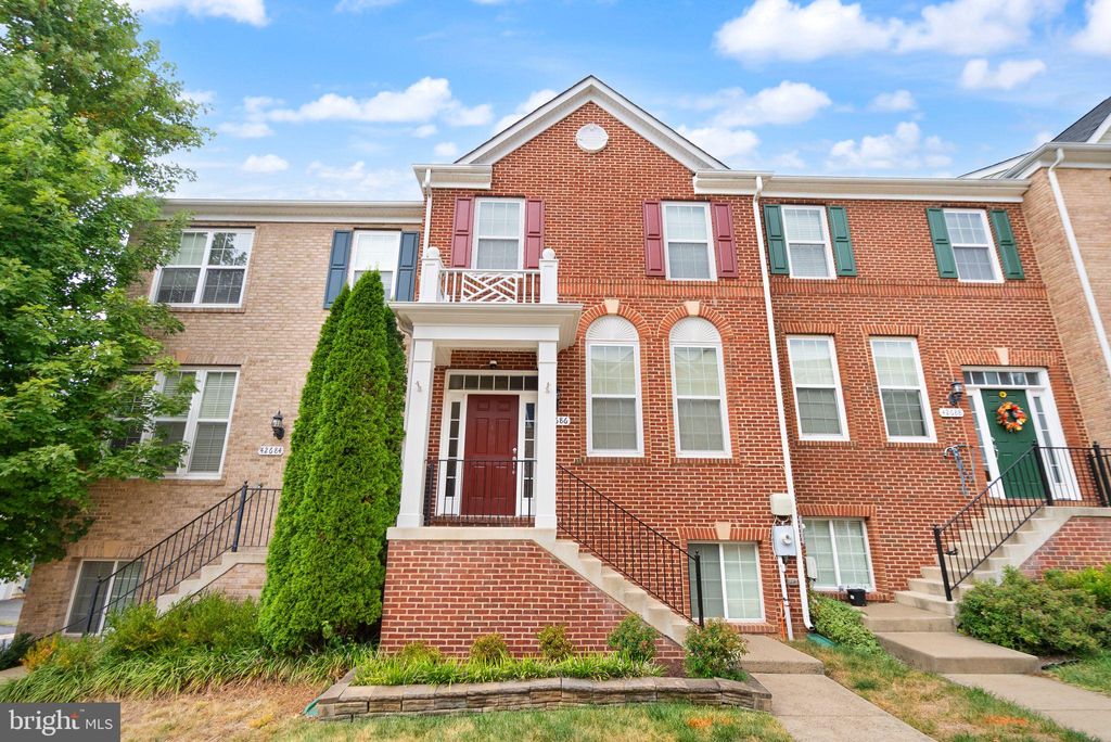 Photo of 42686 Tunstall Terrace, ASHBURN, VA 20147 (MLS # VALO2107328)