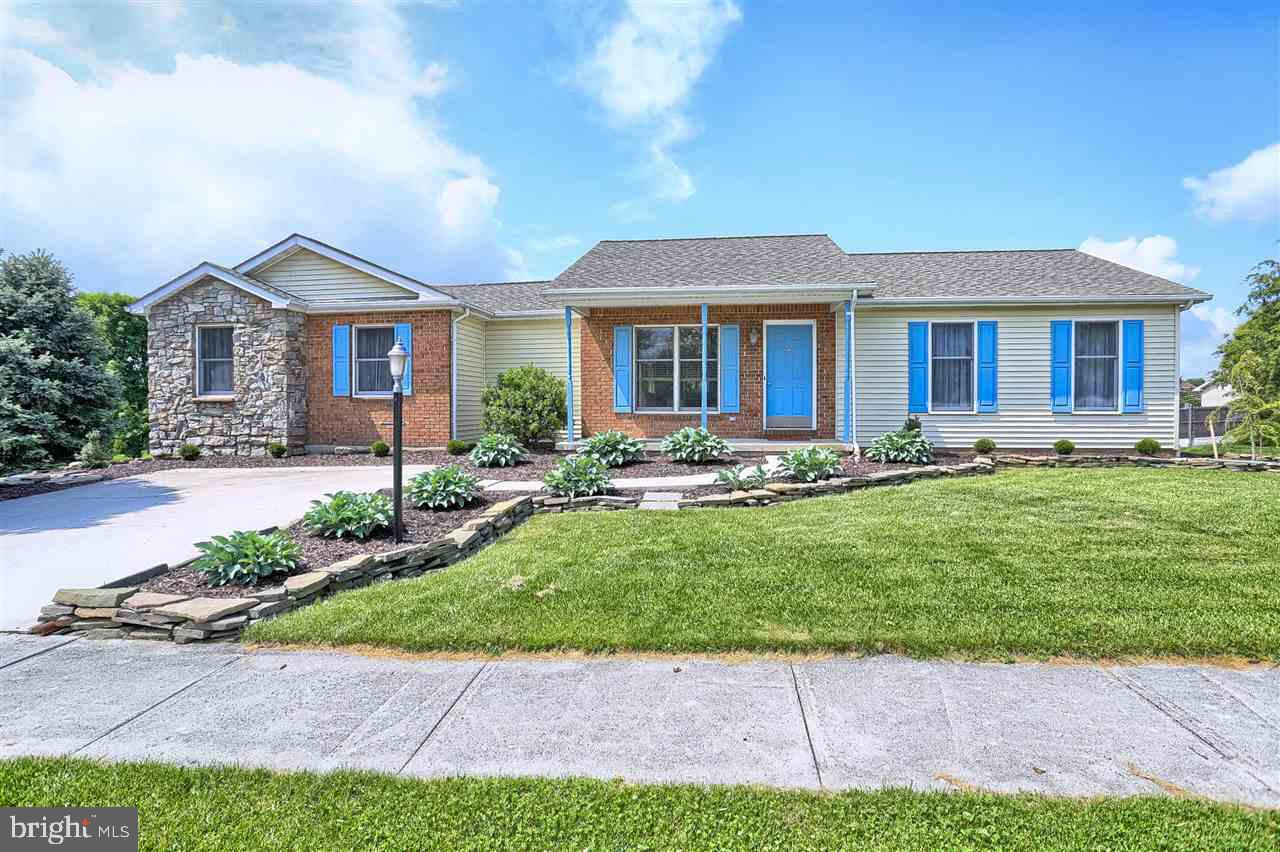 THIS HOME WON'T LAST!!! Whether you're just getting started with housekeeping or ready to downsize, this is the perfect home for you! Huge Great Room overlooking beautiful 13x17 deck, perfect for enjoying those family gatherings! 3 bdrms, inviting living room and 2 full baths. The seller has freshly painted and carpeted the home for the new owners.