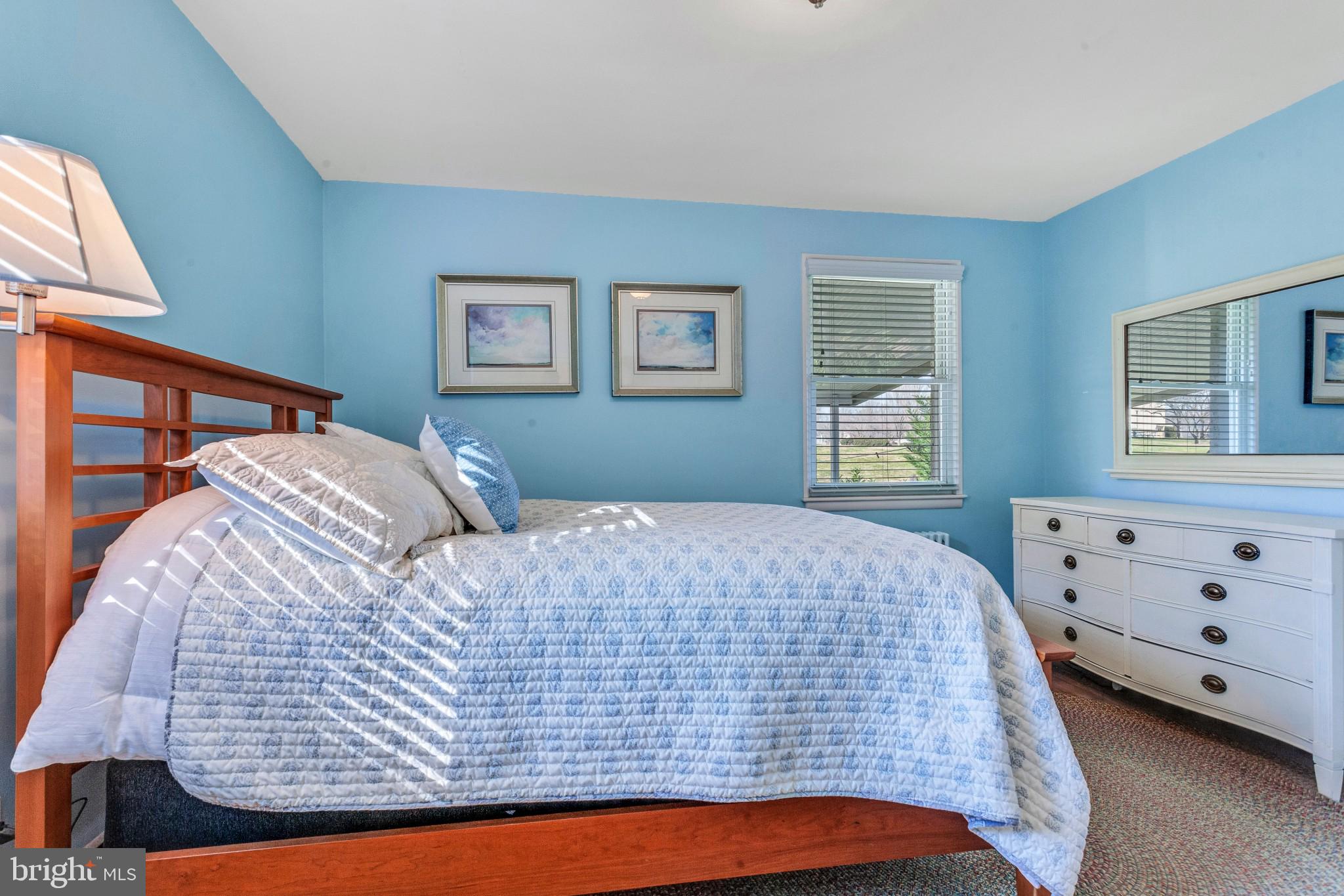 FOX CHASE MANOR - Residential