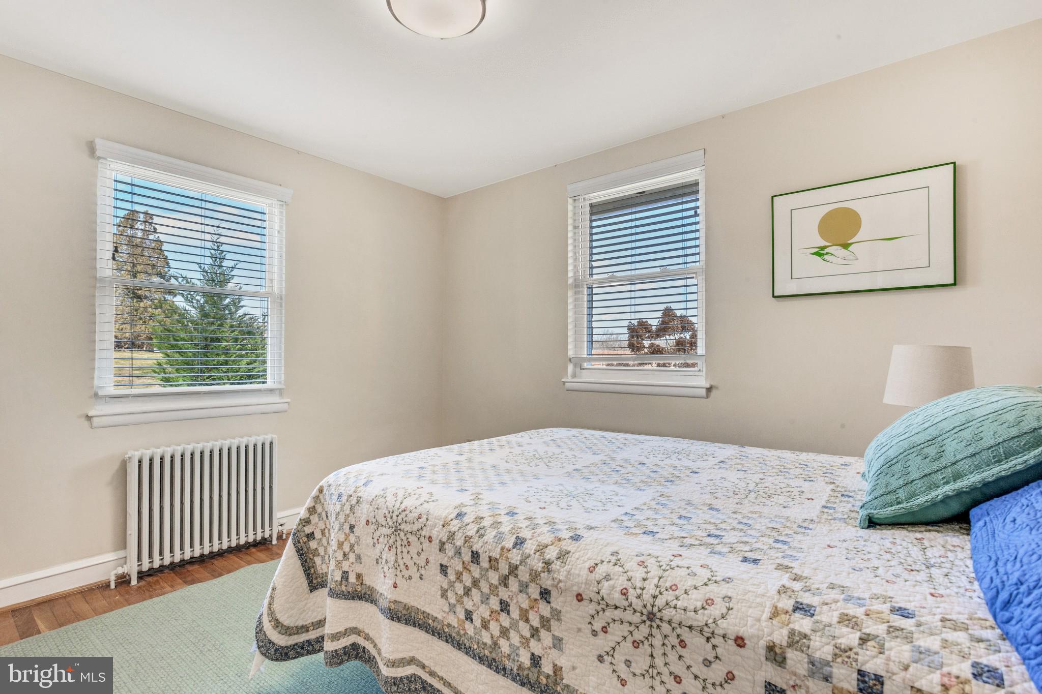 FOX CHASE MANOR - Residential