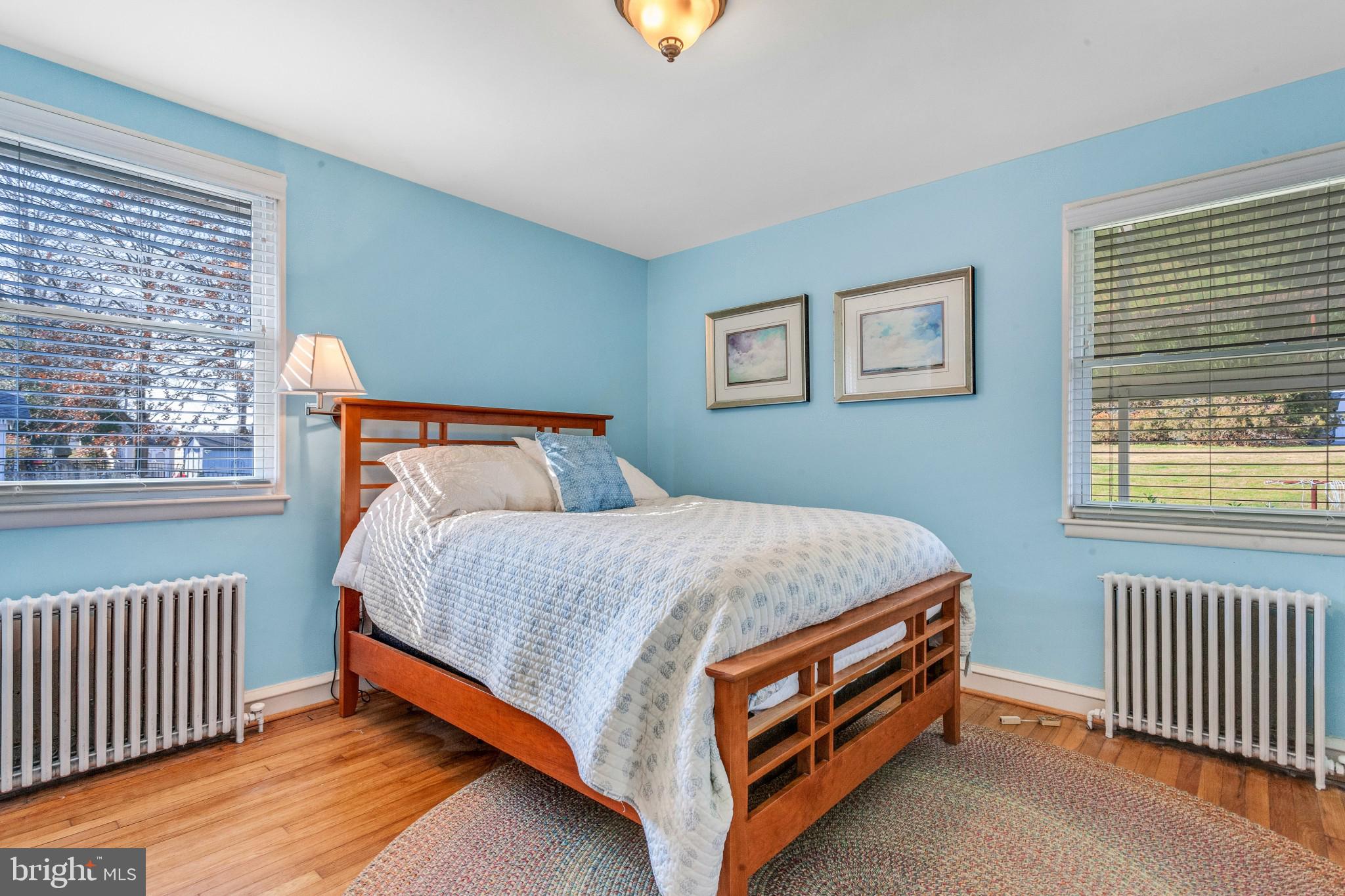 FOX CHASE MANOR - Residential