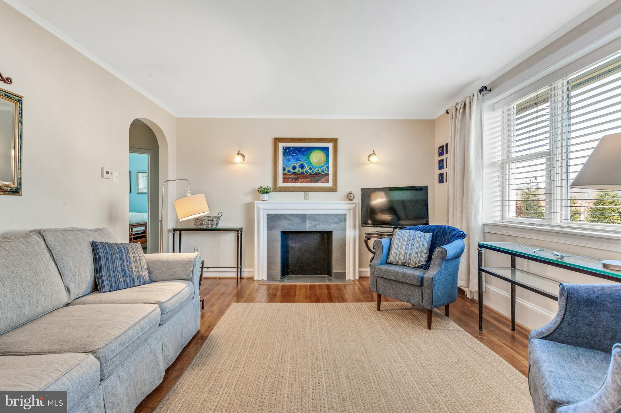 FOX CHASE MANOR - Residential