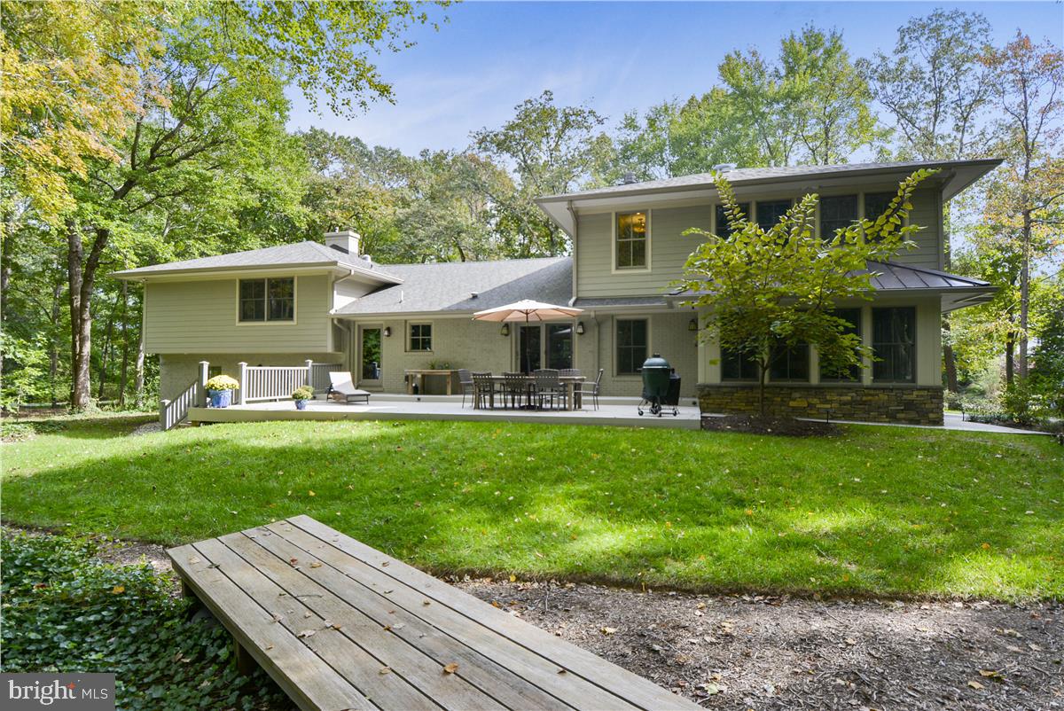 HARBOR HILLS - Residential