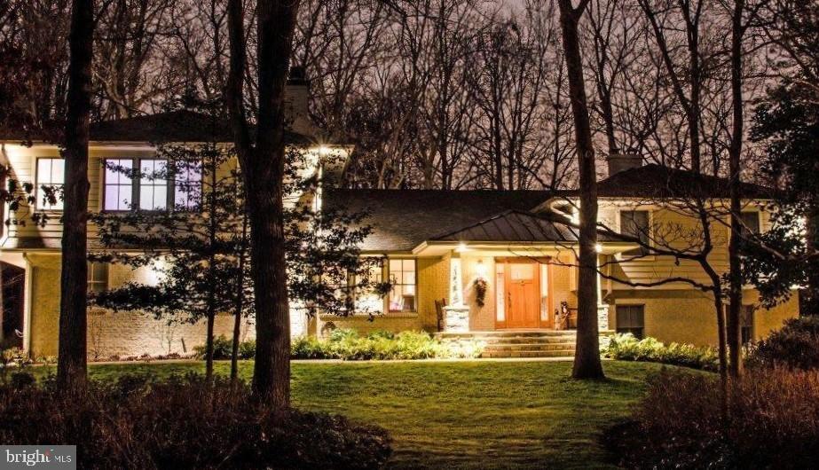 HARBOR HILLS - Residential