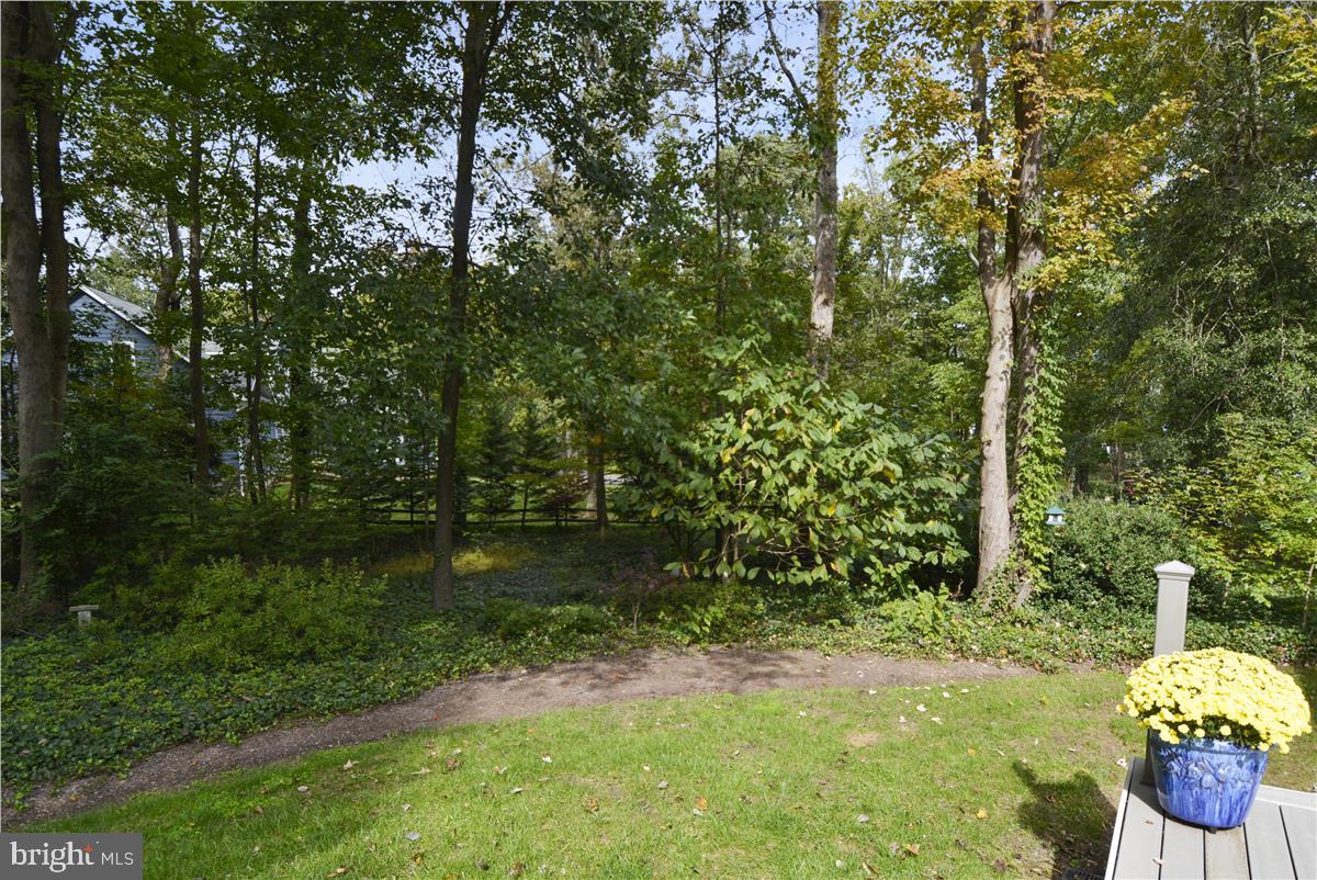 HARBOR HILLS - Residential