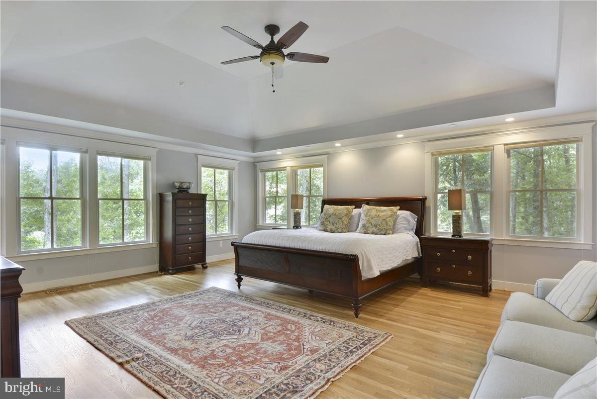 HARBOR HILLS - Residential