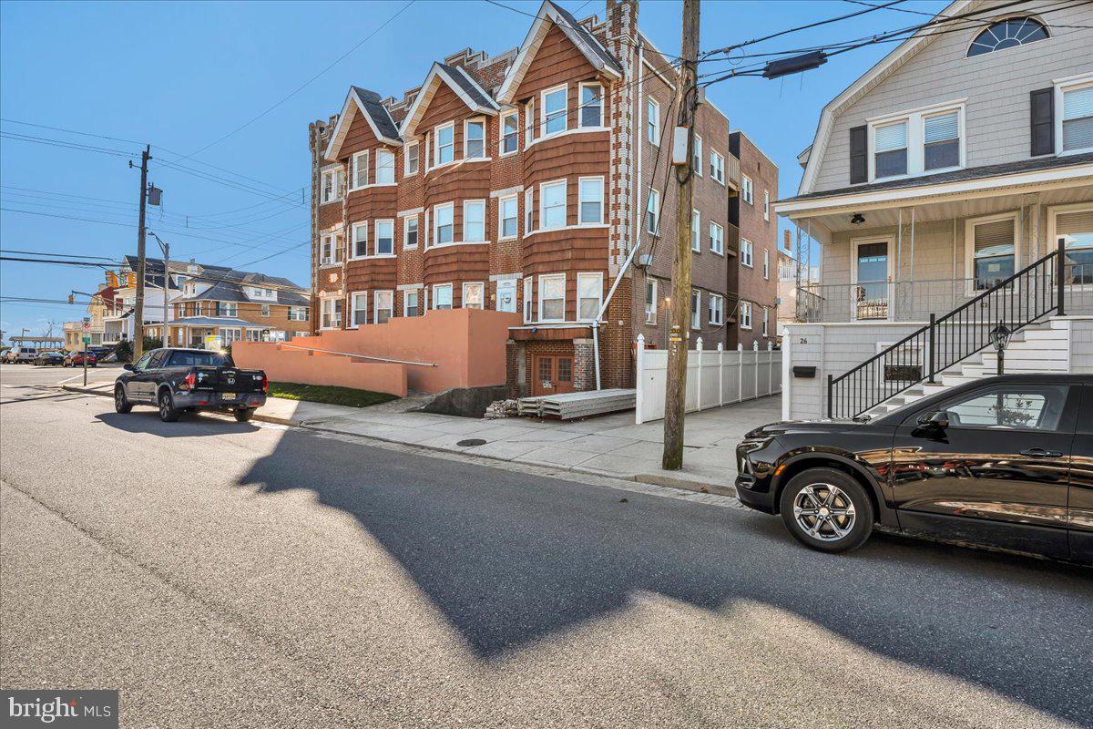 5003 ATLANTIC AVENUE