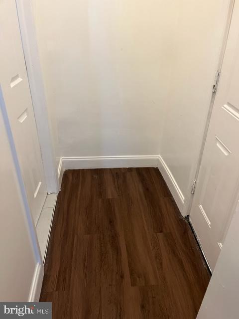 PORT RICHMOND - Residential Lease