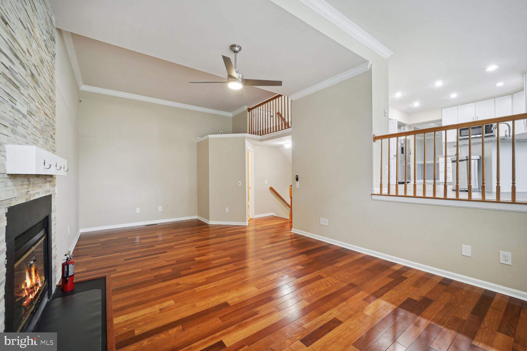 SANDRIDGE - Residential