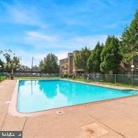 PHILADELPHIA (NORTHEAST) - Residential