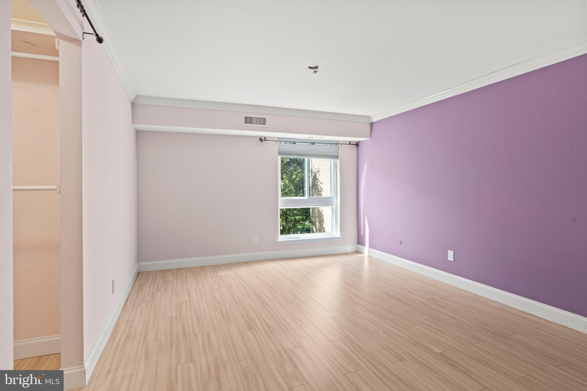 PHILADELPHIA (NORTHEAST) - Residential