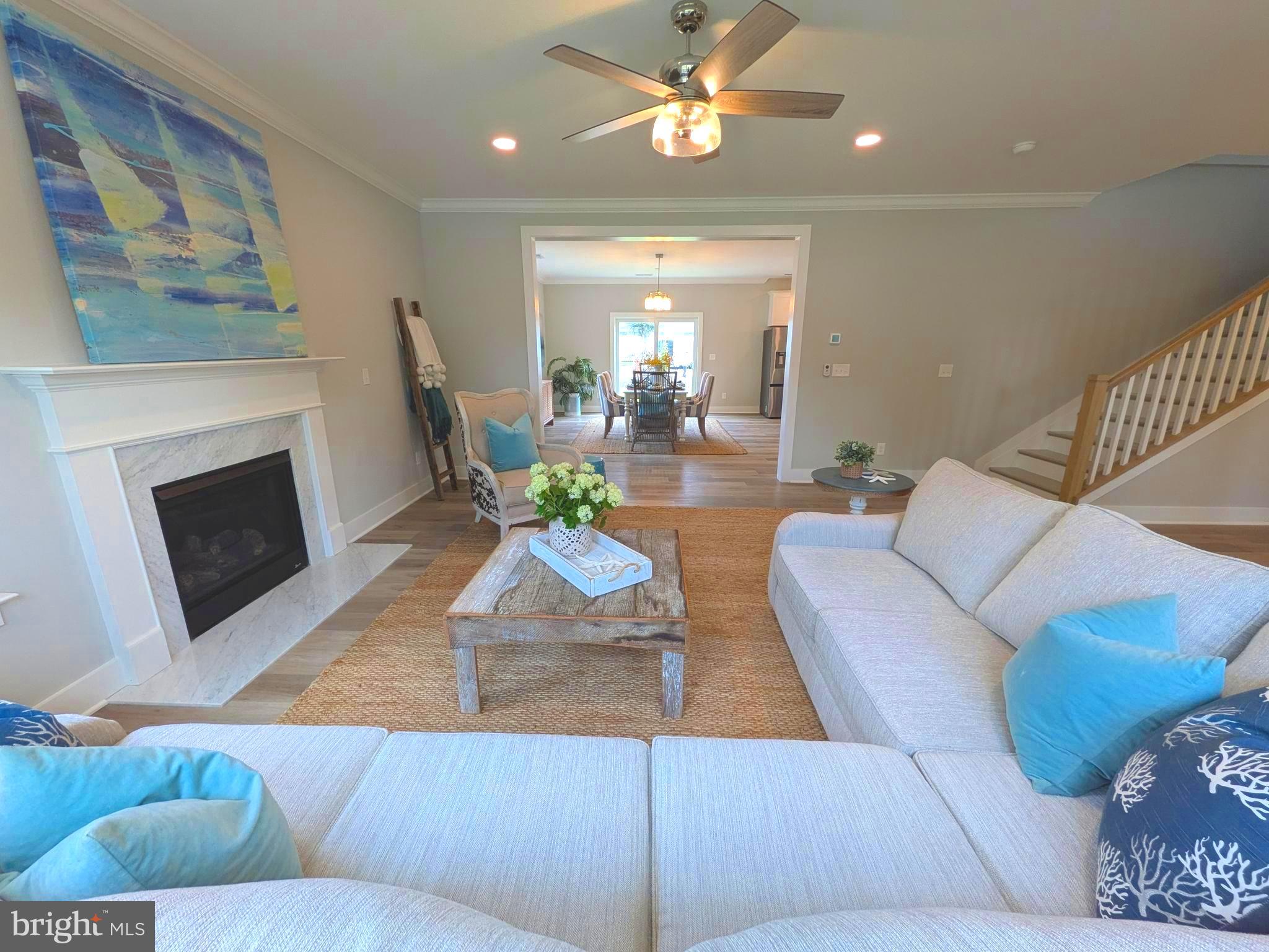 EASTON CLUB - Residential