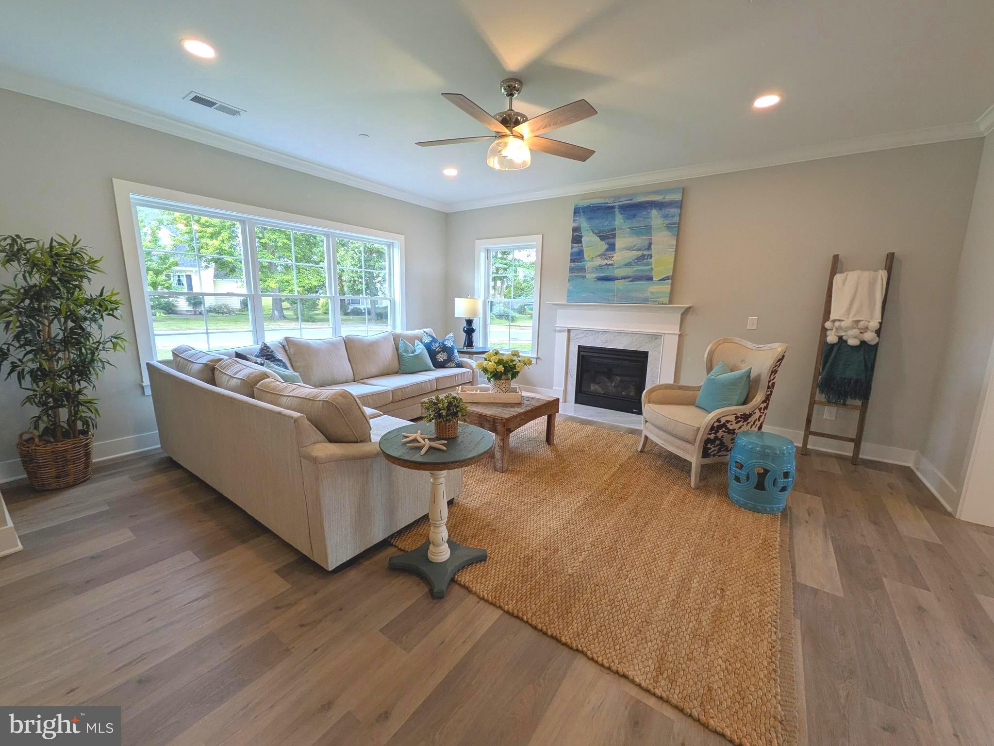 EASTON CLUB - Residential