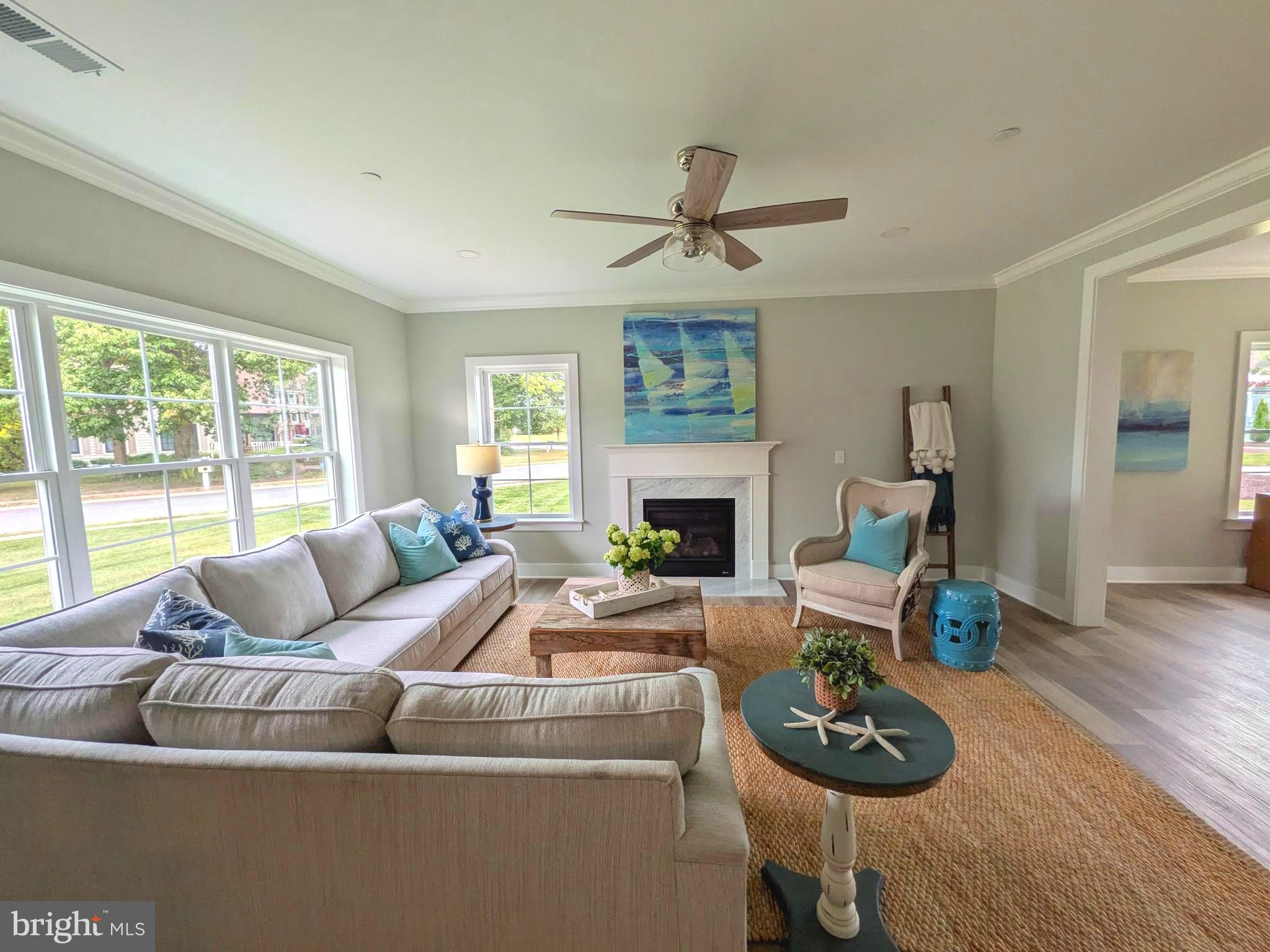 EASTON CLUB - Residential