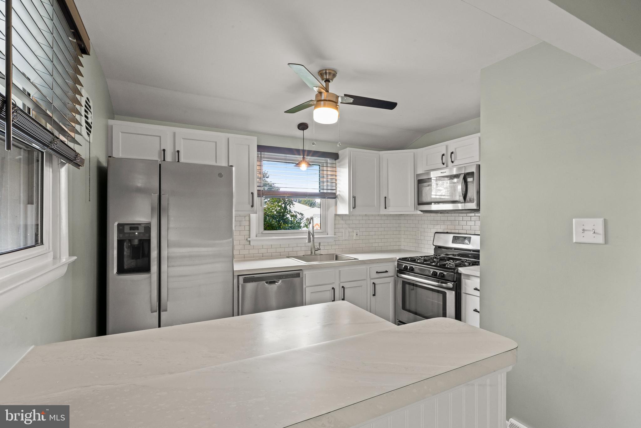 159 SUNNYSIDE LANE
