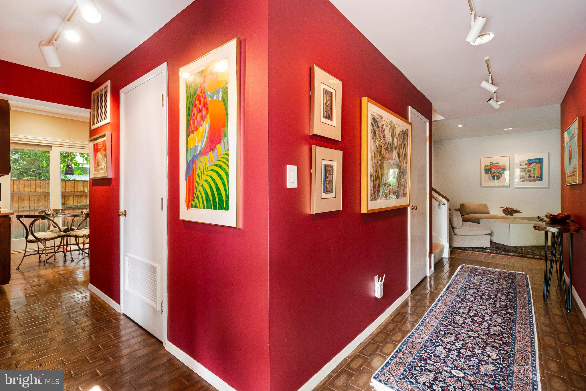 ELLISON HEIGHTS - Residential