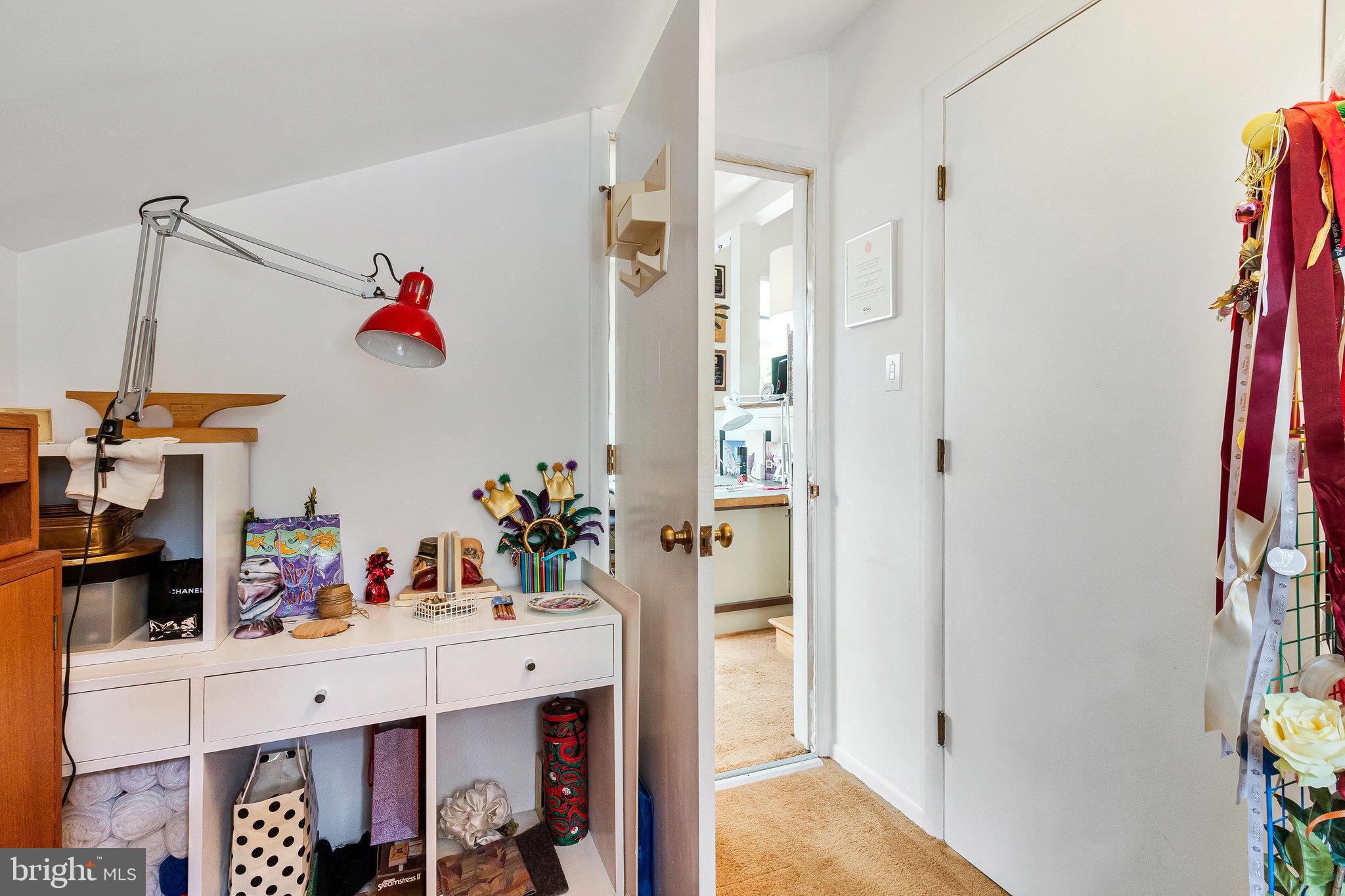 ELLISON HEIGHTS - Residential