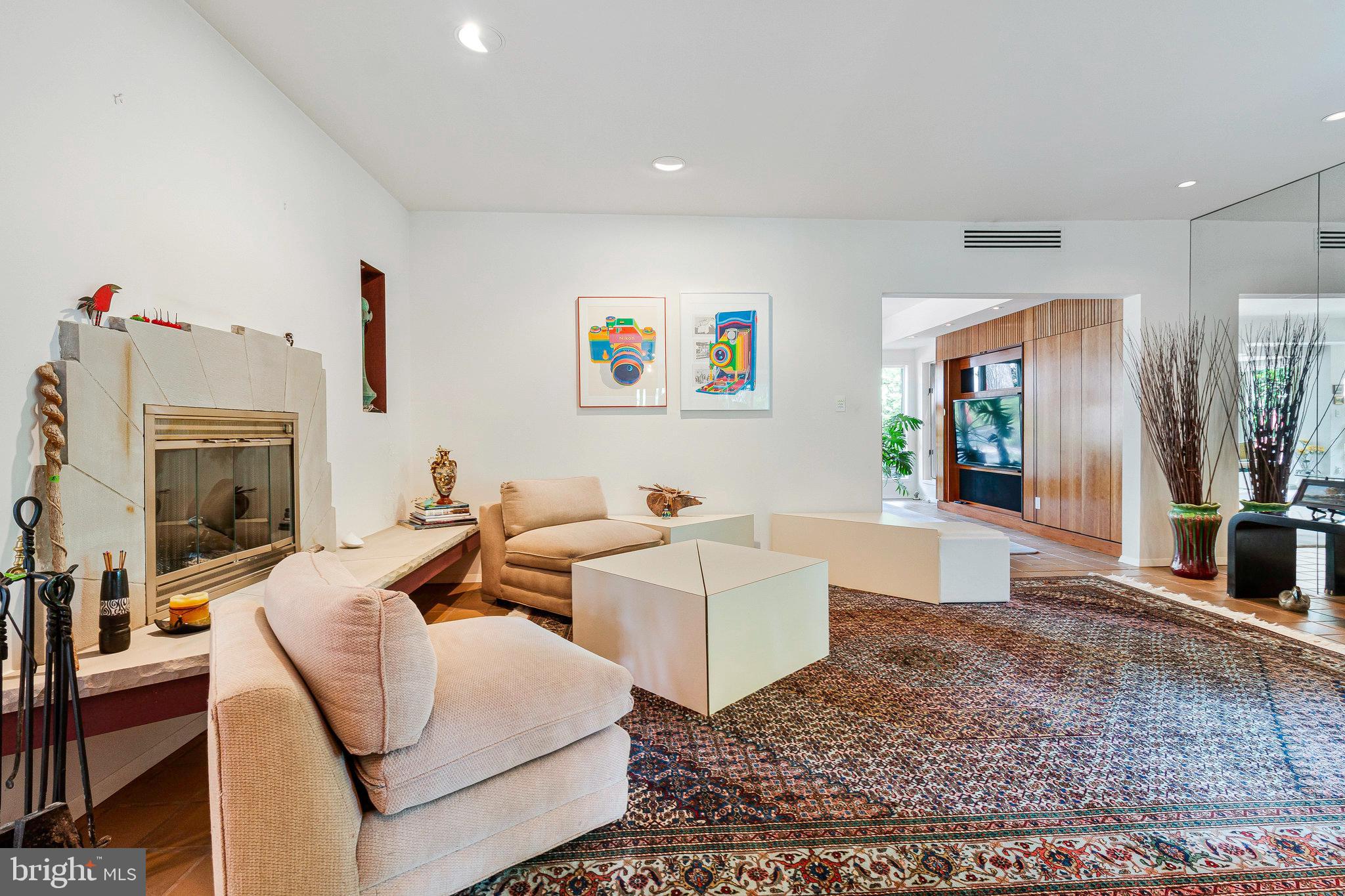 ELLISON HEIGHTS - Residential