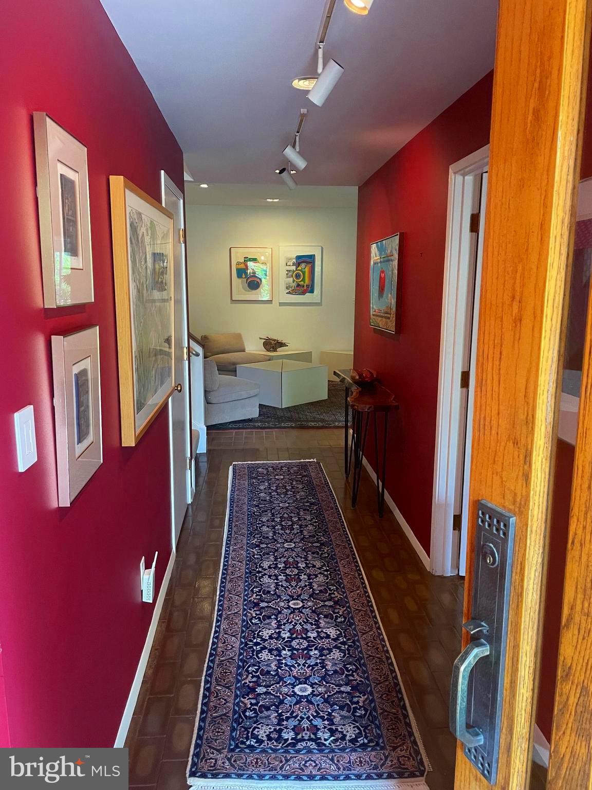 ELLISON HEIGHTS - Residential