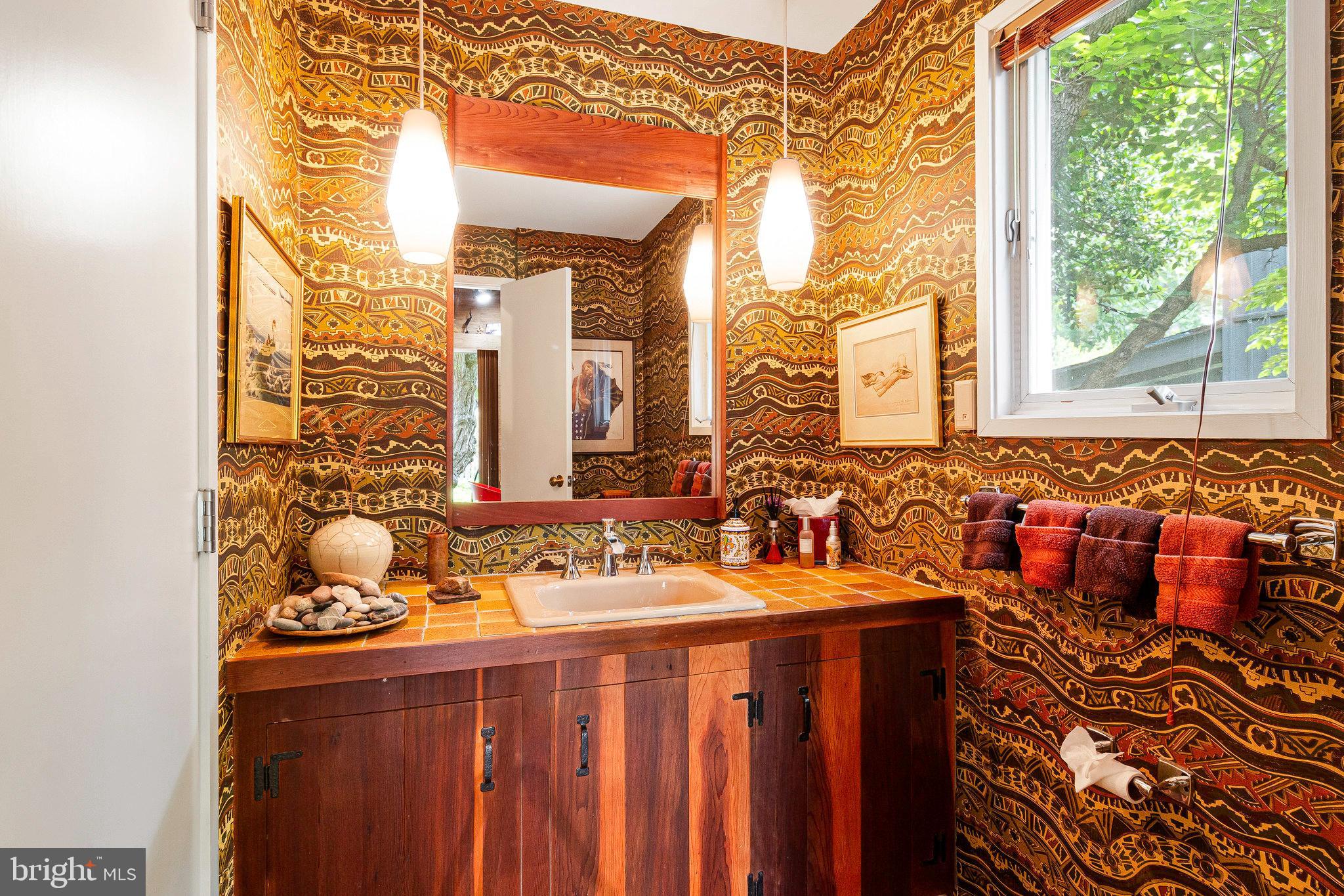 ELLISON HEIGHTS - Residential