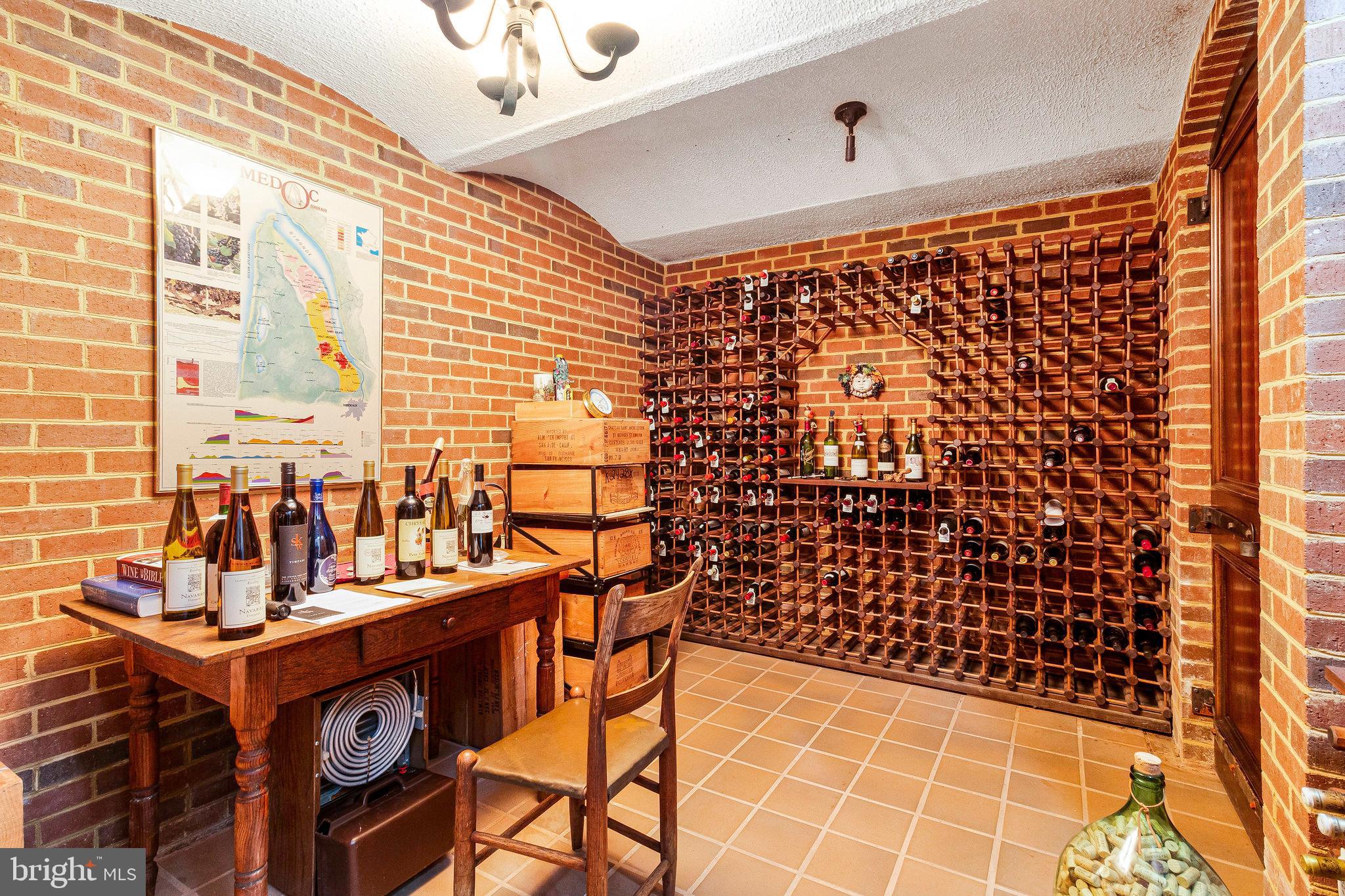 ELLISON HEIGHTS - Residential