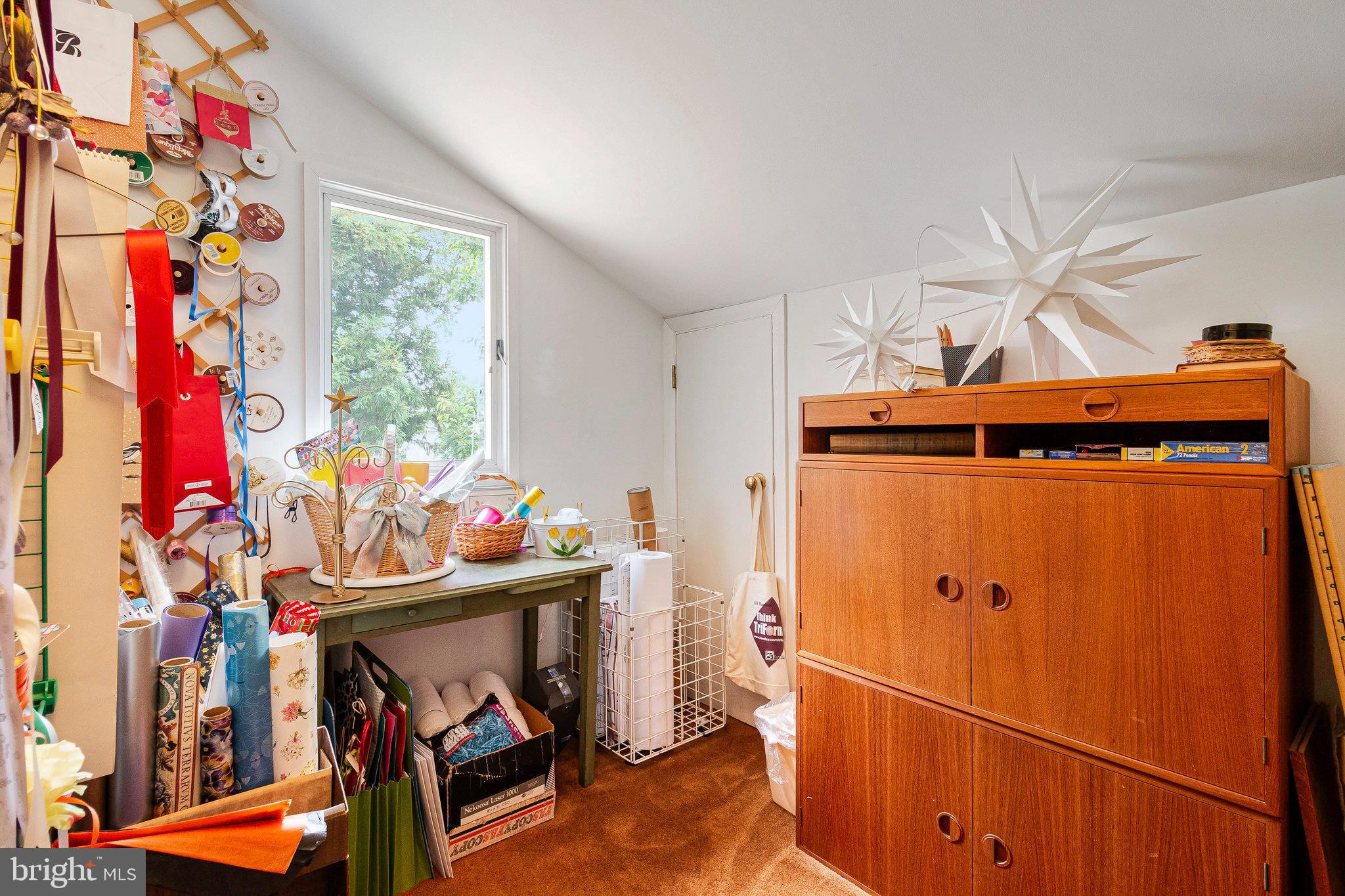 ELLISON HEIGHTS - Residential