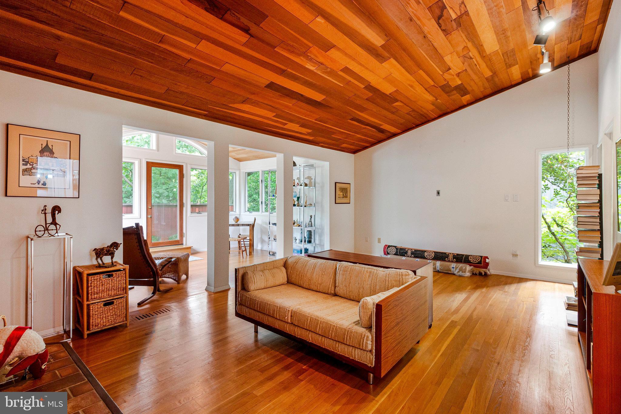 ELLISON HEIGHTS - Residential