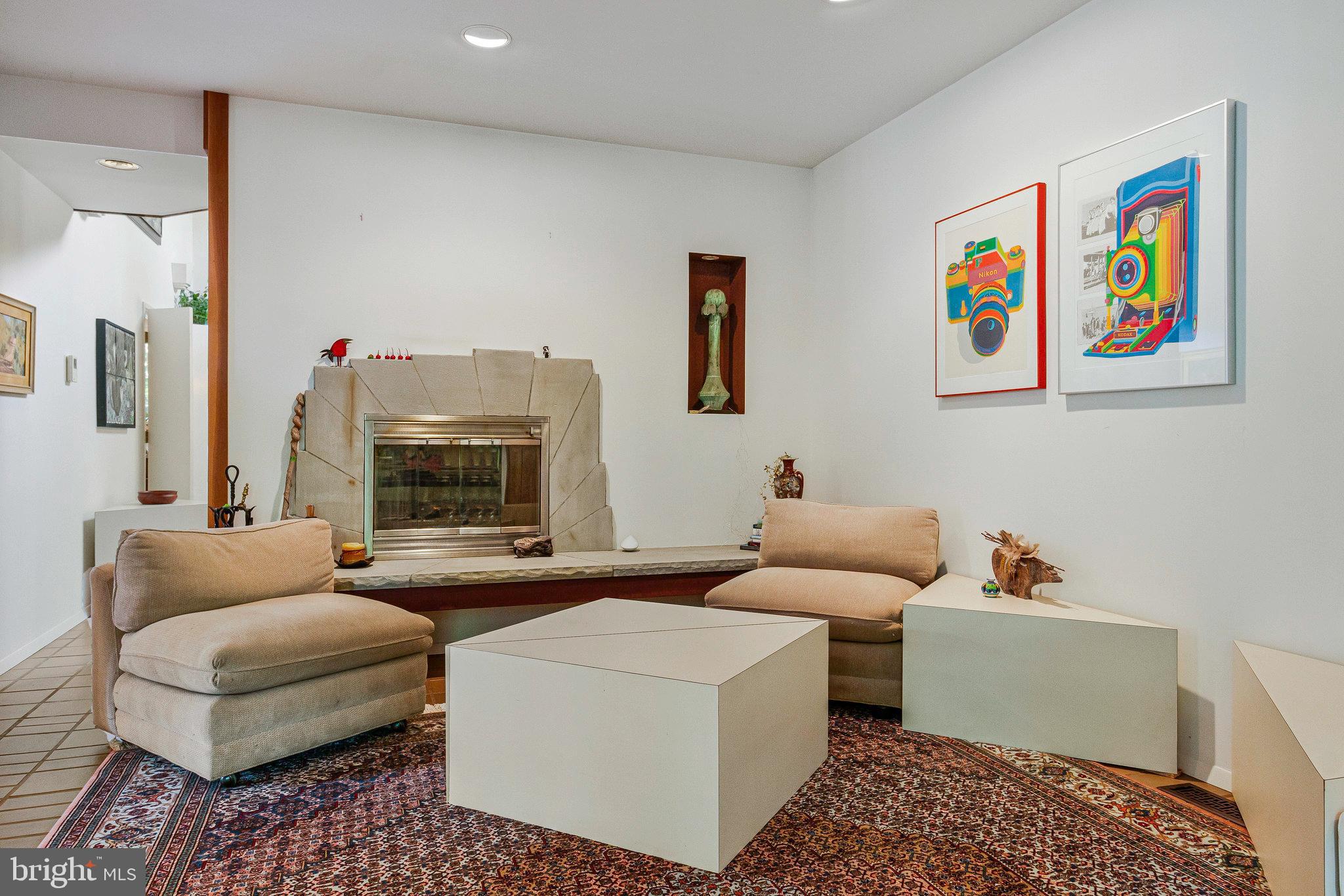 ELLISON HEIGHTS - Residential