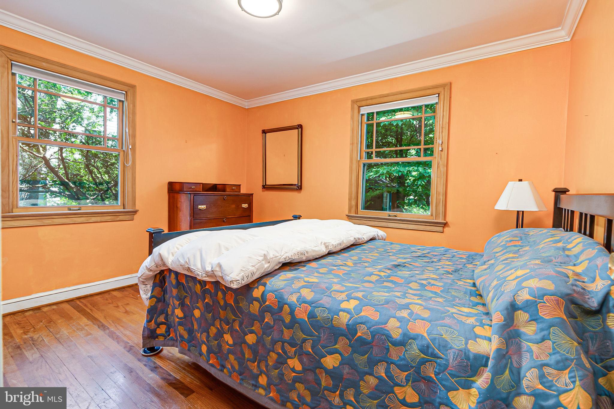 WESTHAMPTON - Residential