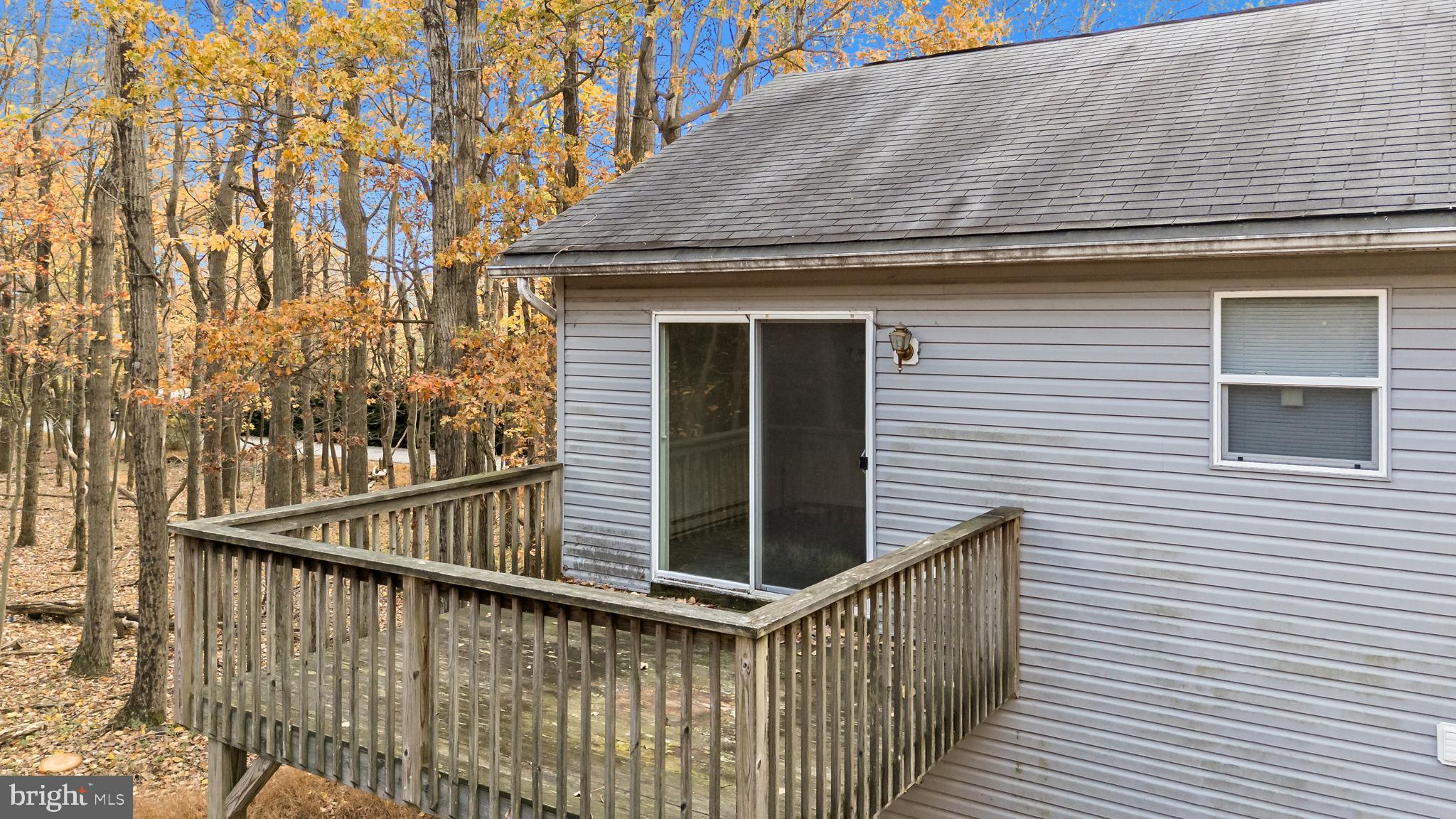 207 CHIPPEWA TRAIL
