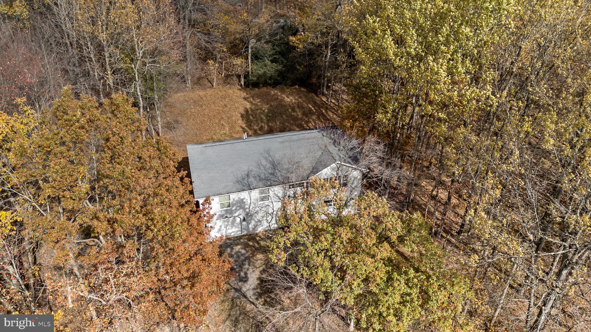 207 CHIPPEWA TRAIL