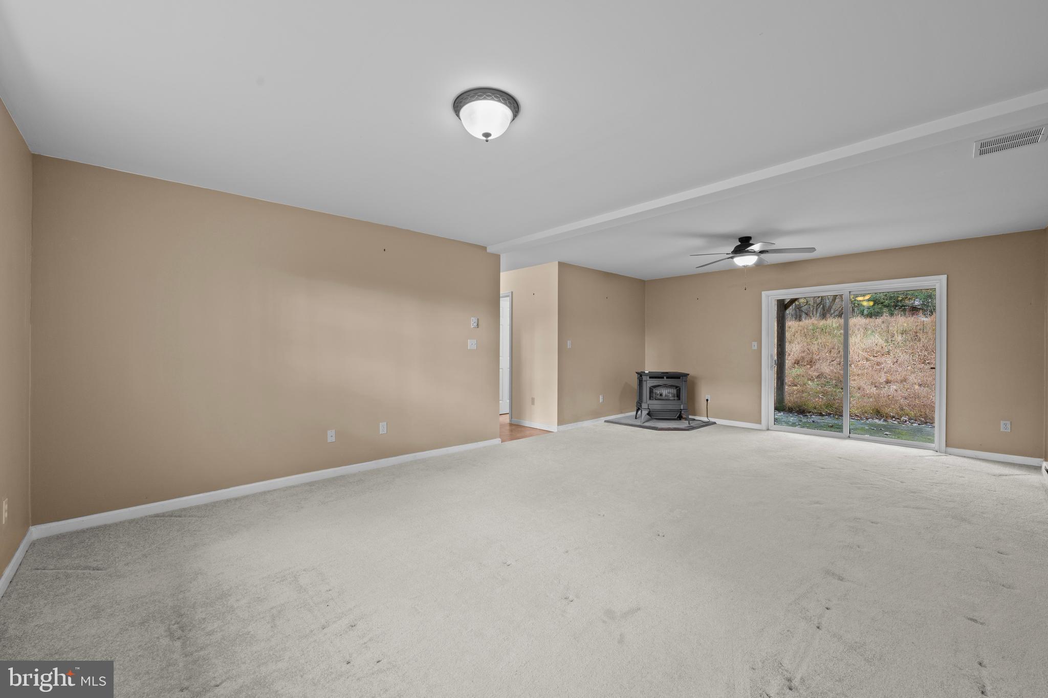 MT POCAHONTAS - Residential