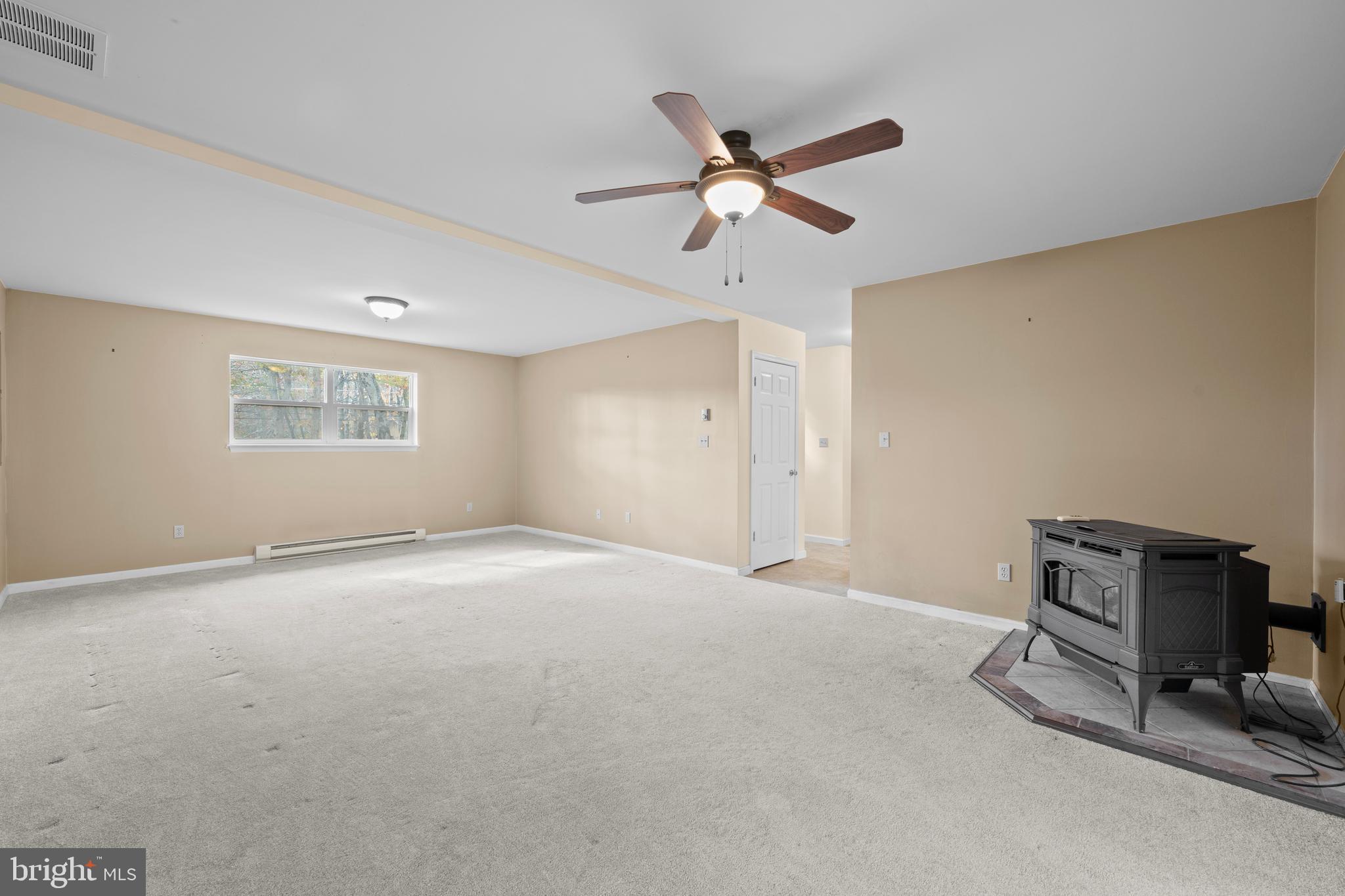 MT POCAHONTAS - Residential