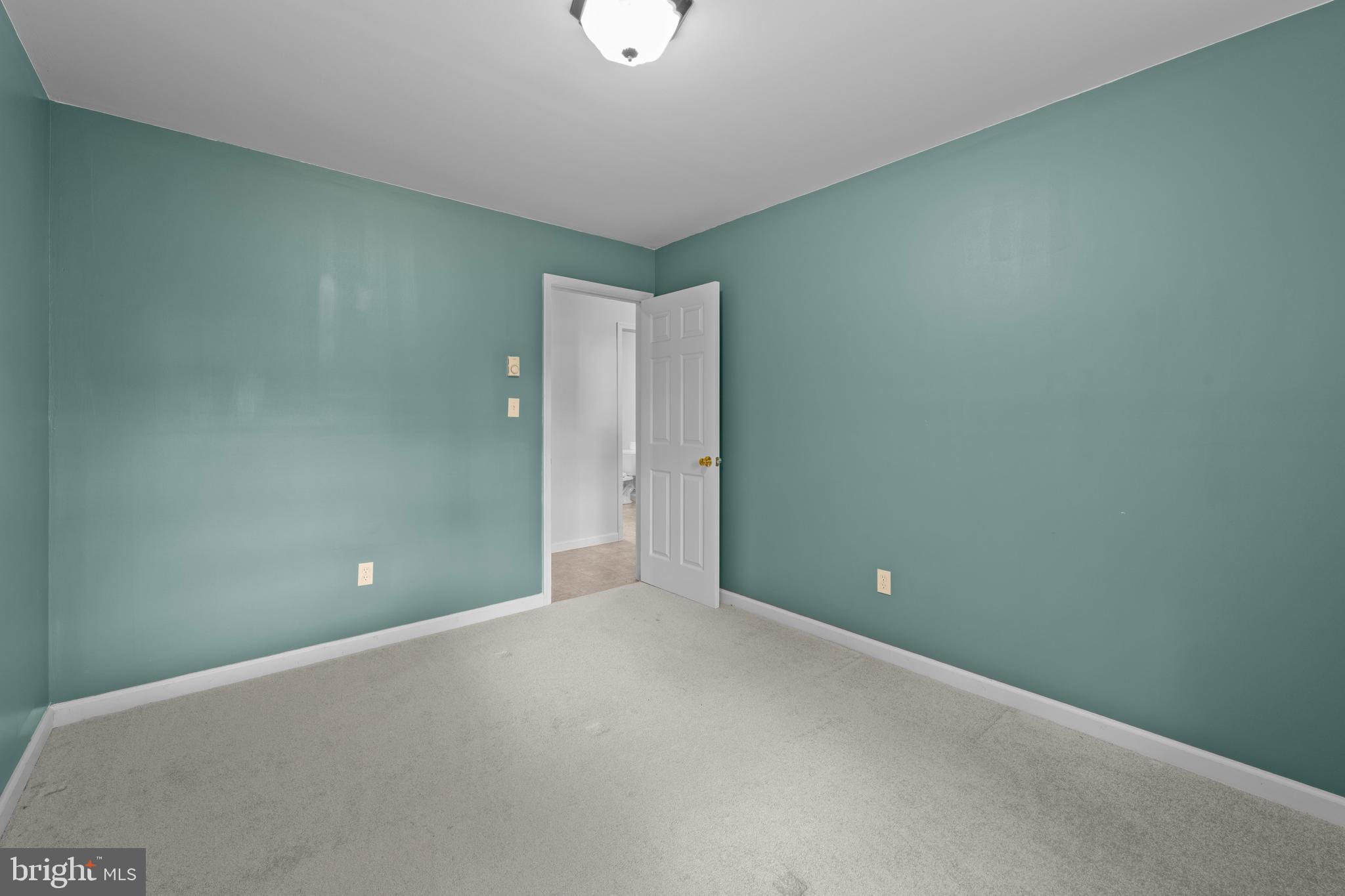 MT POCAHONTAS - Residential