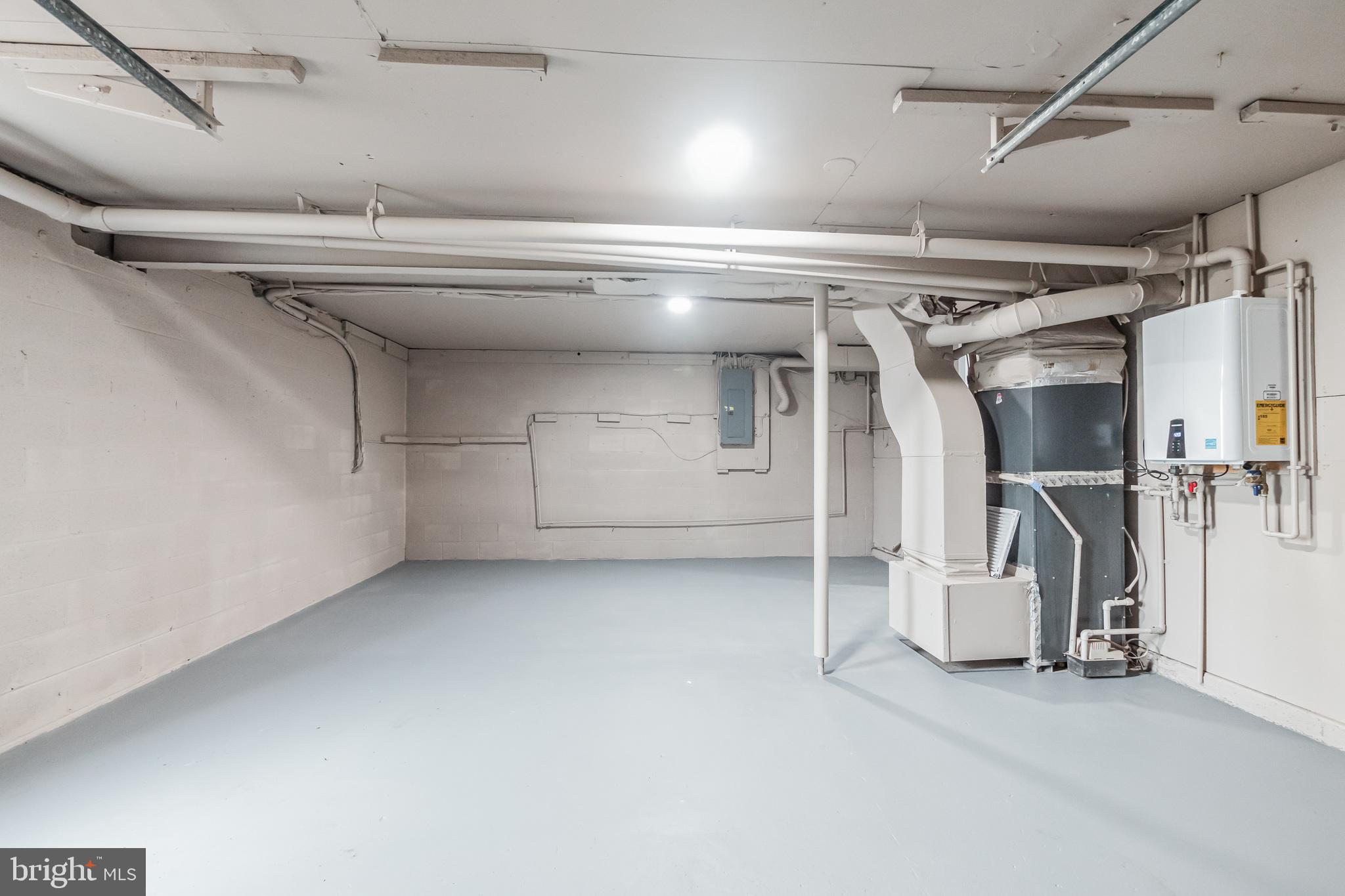 CARROLL HEIGHTS - Residential