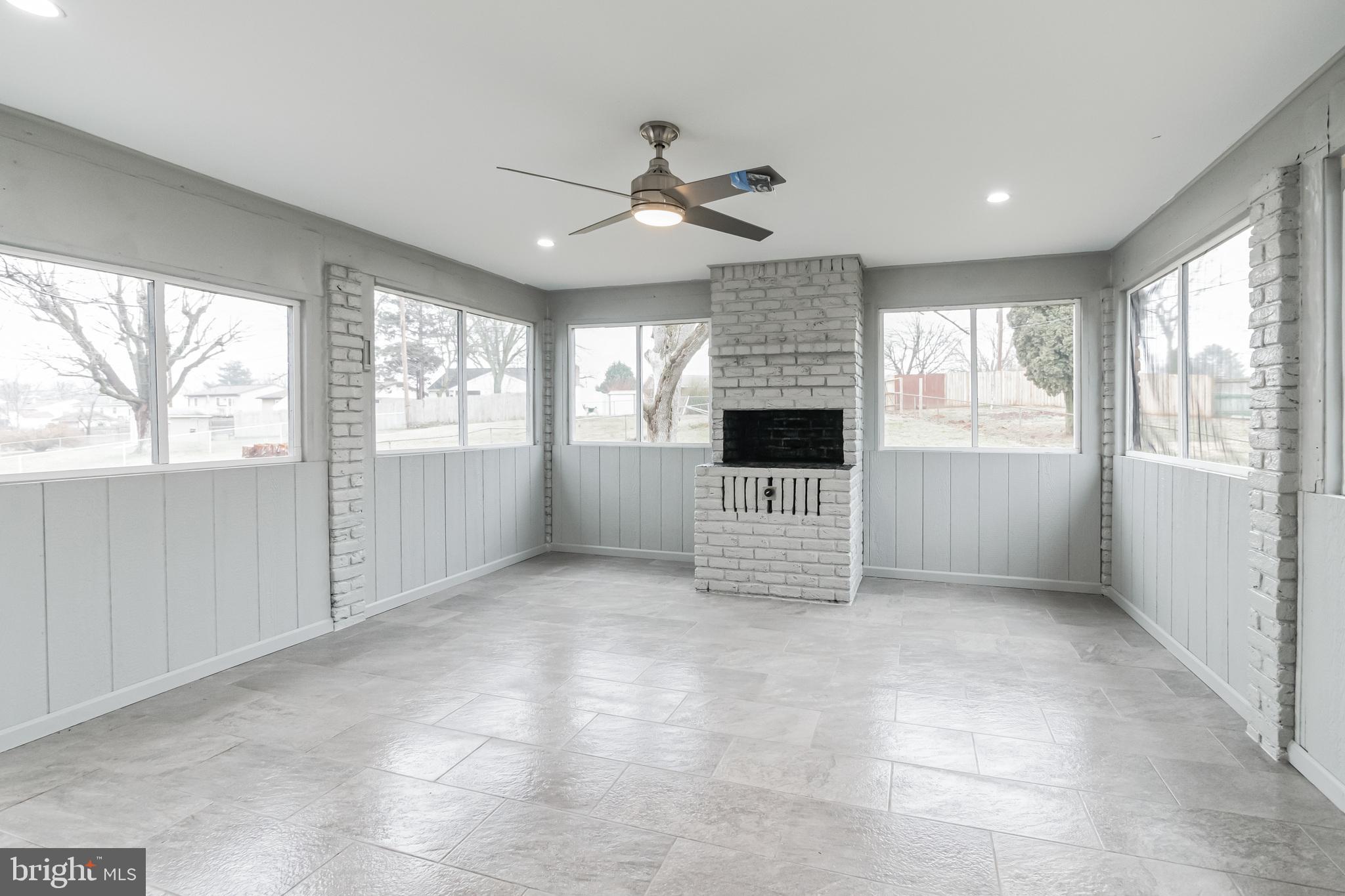 CARROLL HEIGHTS - Residential